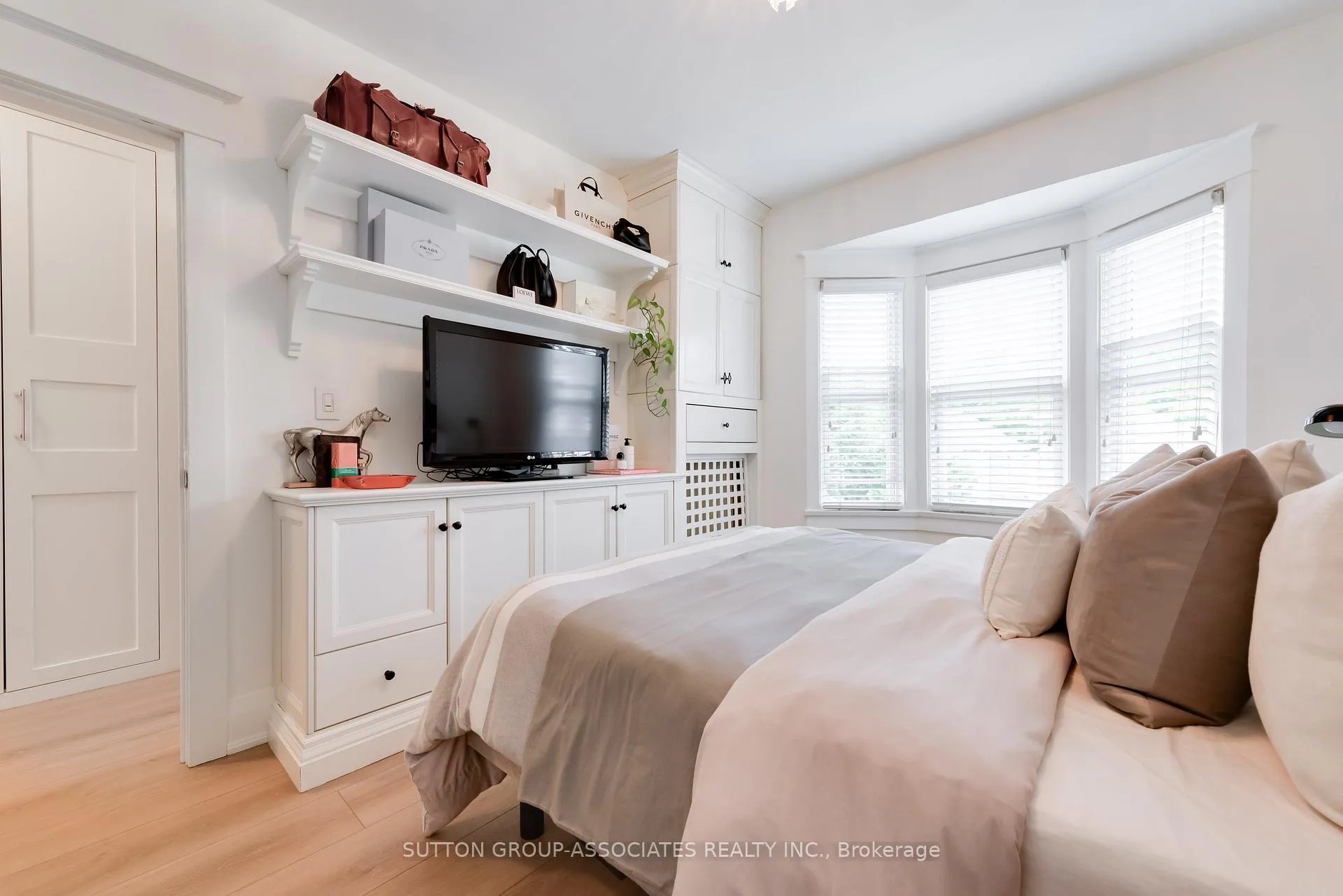 Photo 21 of 270 Robina Avenue, Toronto, Oakwood Village — HOMEH