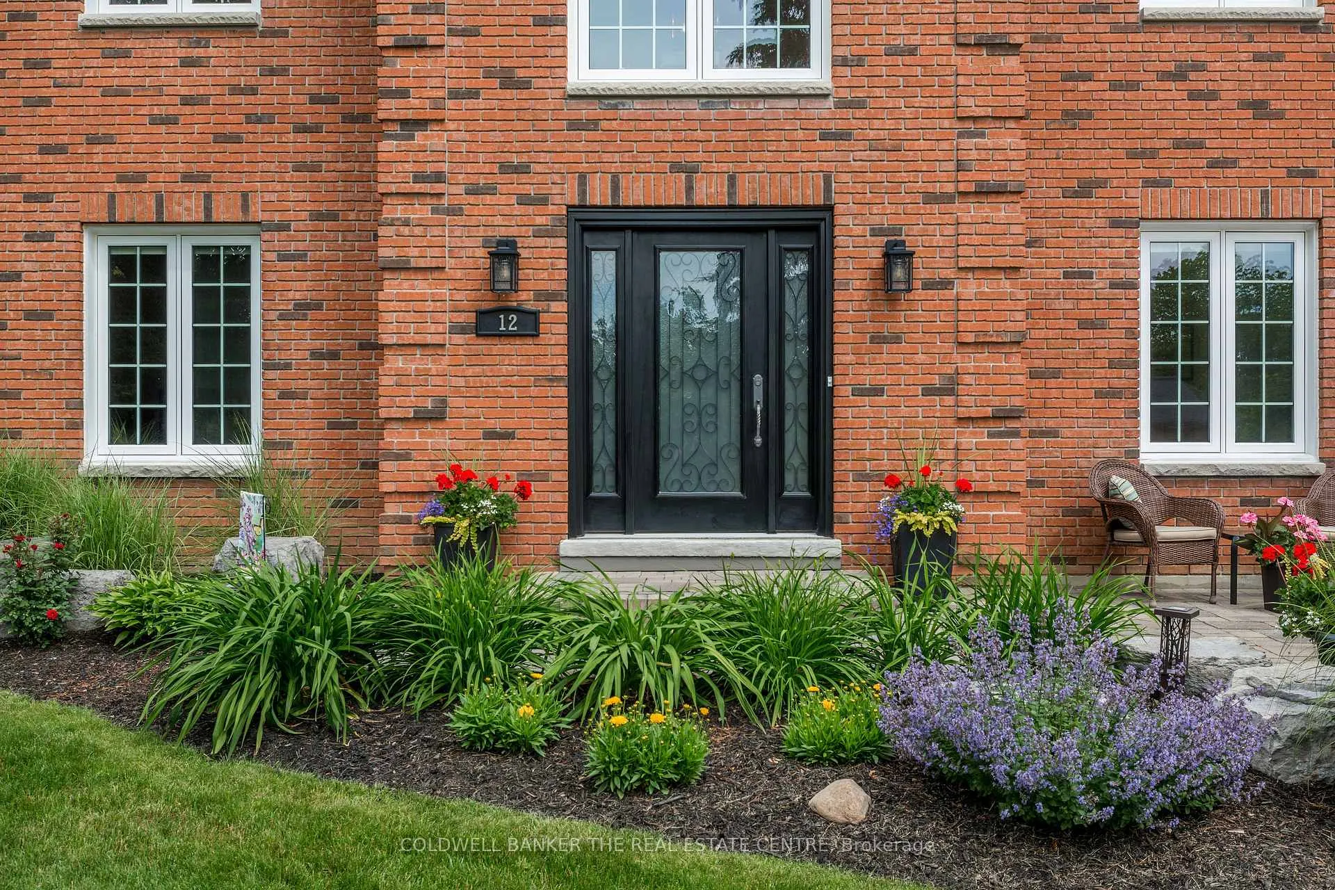 Photo 5 of 12 Idlewood Drive, Springwater, Midhurst — HOMEH