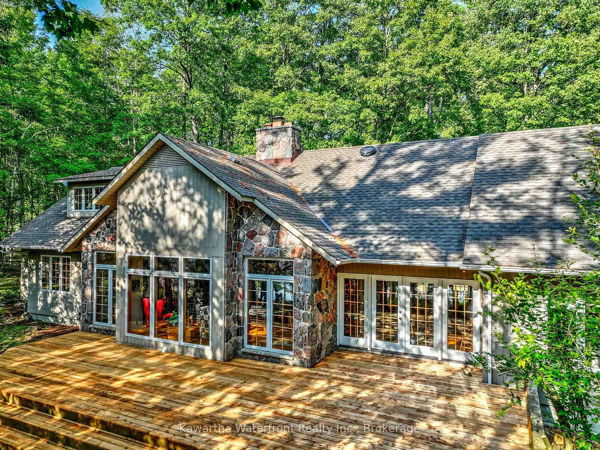 Front of 470 Indian Point Road