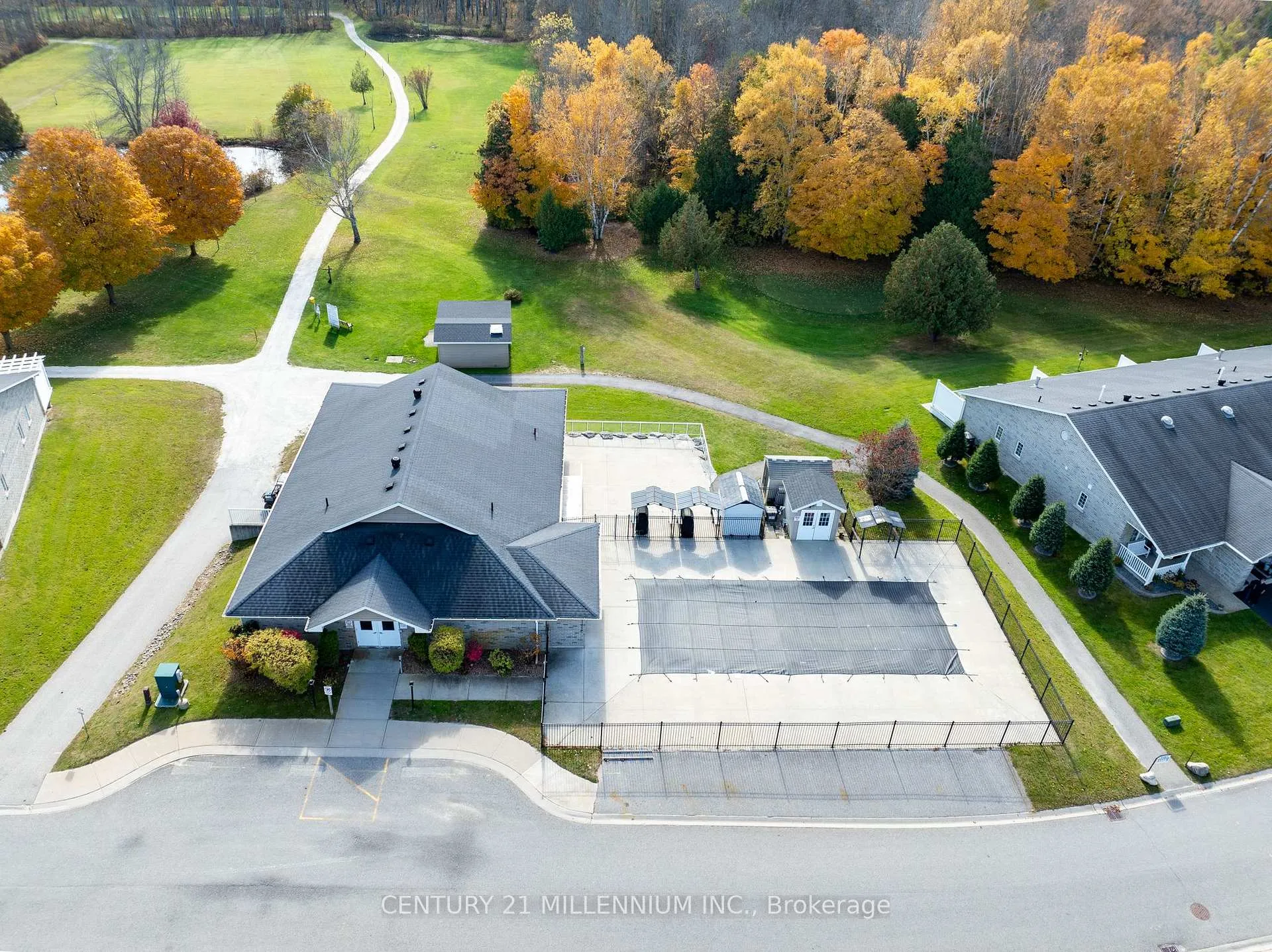 Photo 37 of 71 Greenway Drive, Wasaga Beach — HOMEH