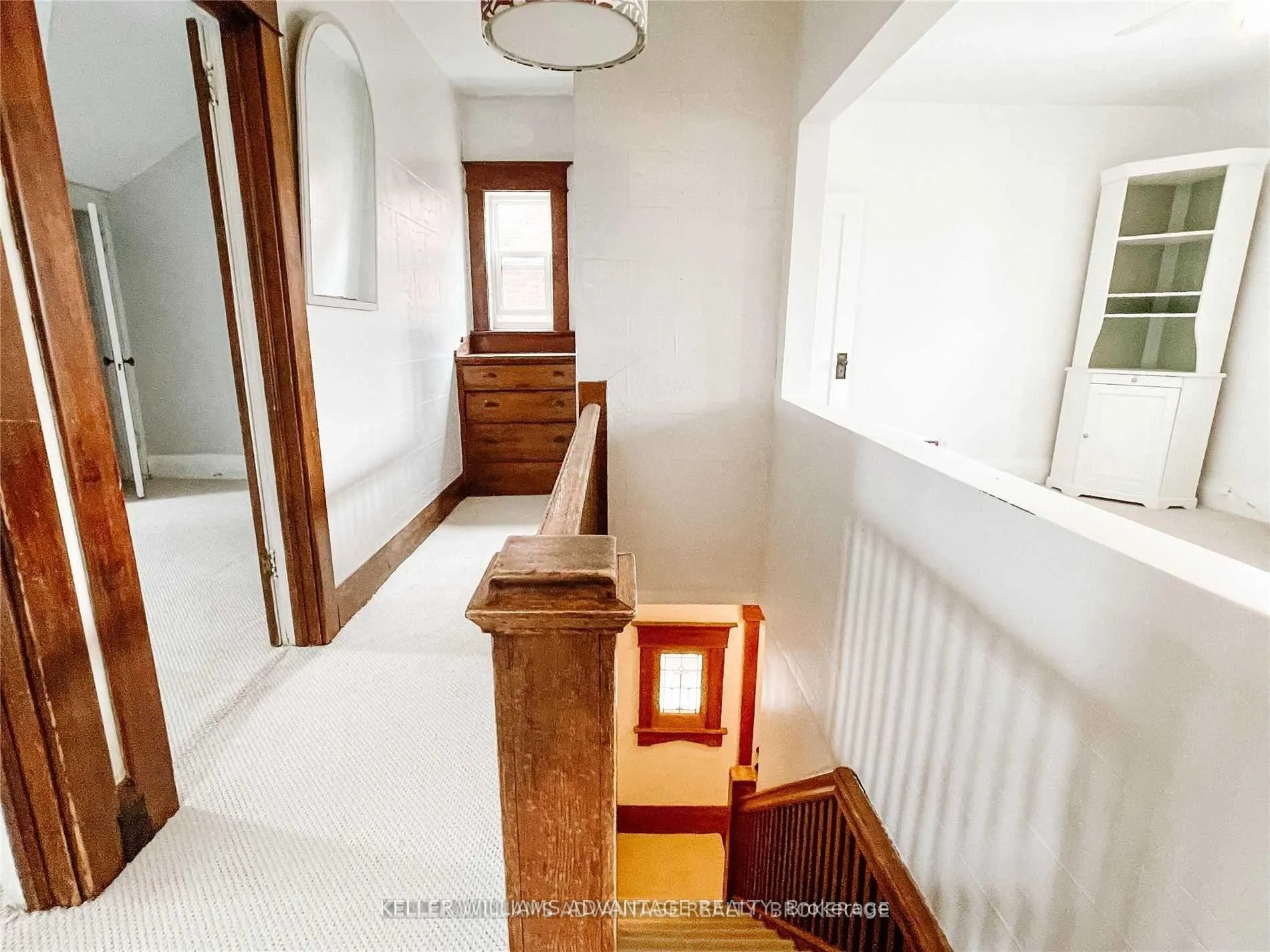 Photo 6 of Unit #Upper, 98 Woodycrest Avenue, Toronto, Danforth Village-East York — HOMEH