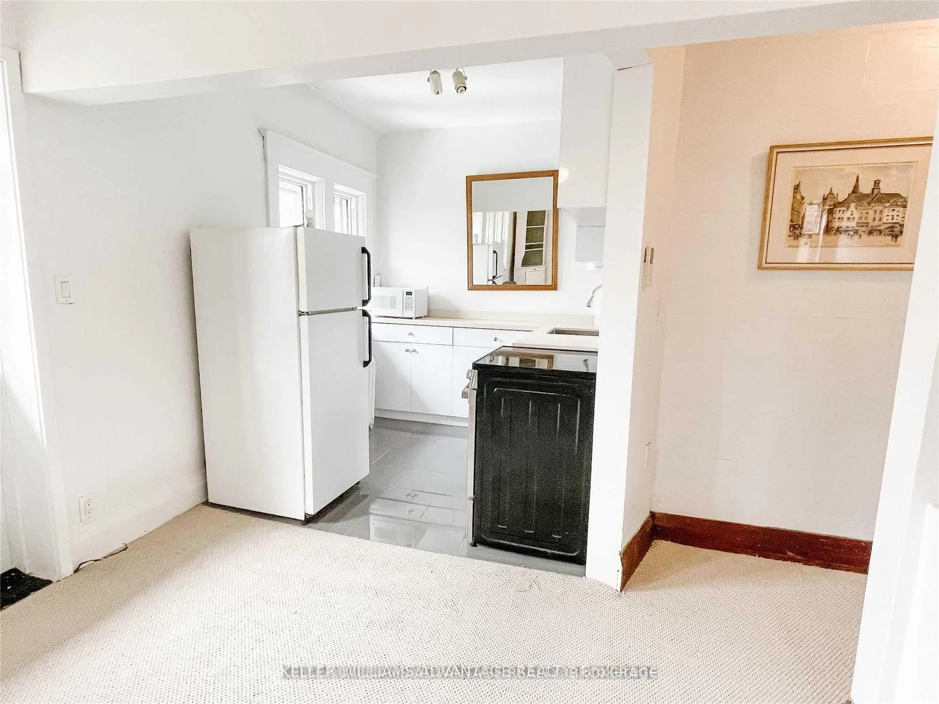 Photo 13 of Unit #Upper, 98 Woodycrest Avenue, Toronto, Danforth Village-East York — HOMEH