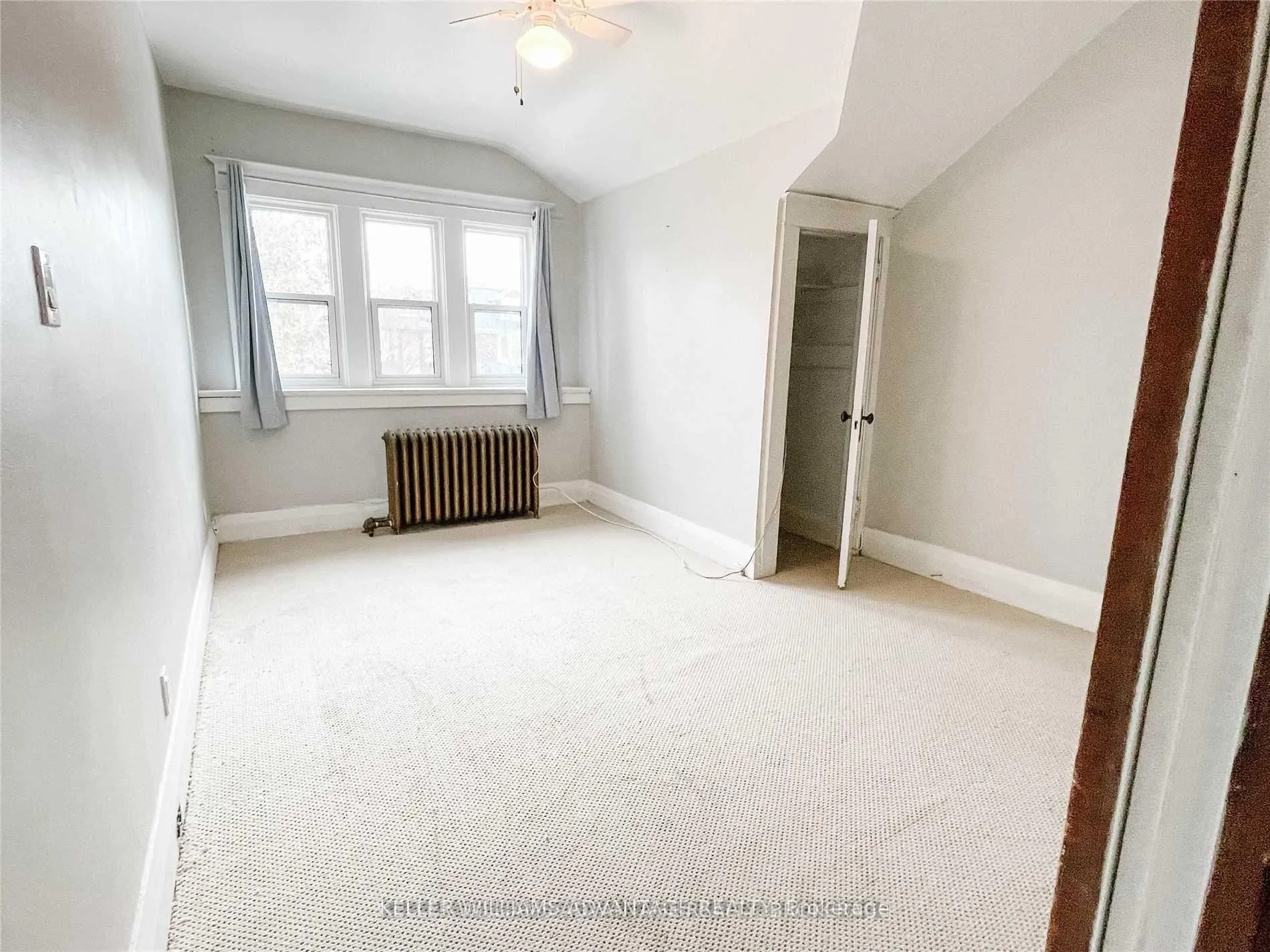 Photo 17 of Unit #Upper, 98 Woodycrest Avenue, Toronto, Danforth Village-East York — HOMEH