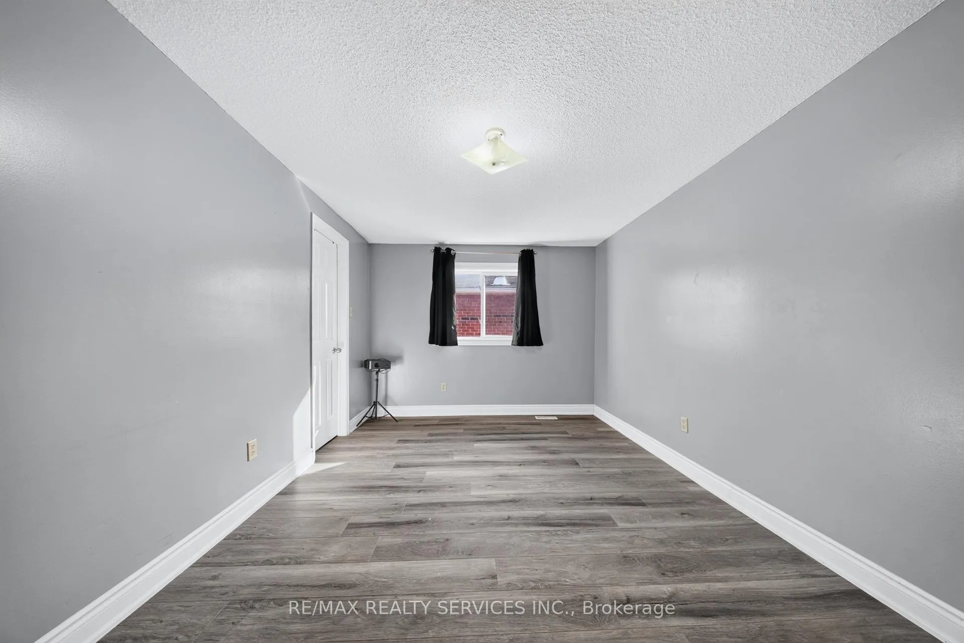 Photo 31 of 14 Gatesgill Street, Brampton, Brampton West — HOMEH