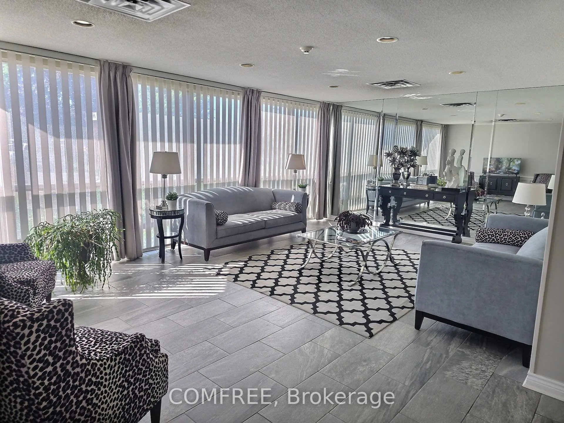 Photo 34 of Unit 1102, 20 McFarlane Drive, Halton Hills, Georgetown — HOMEH