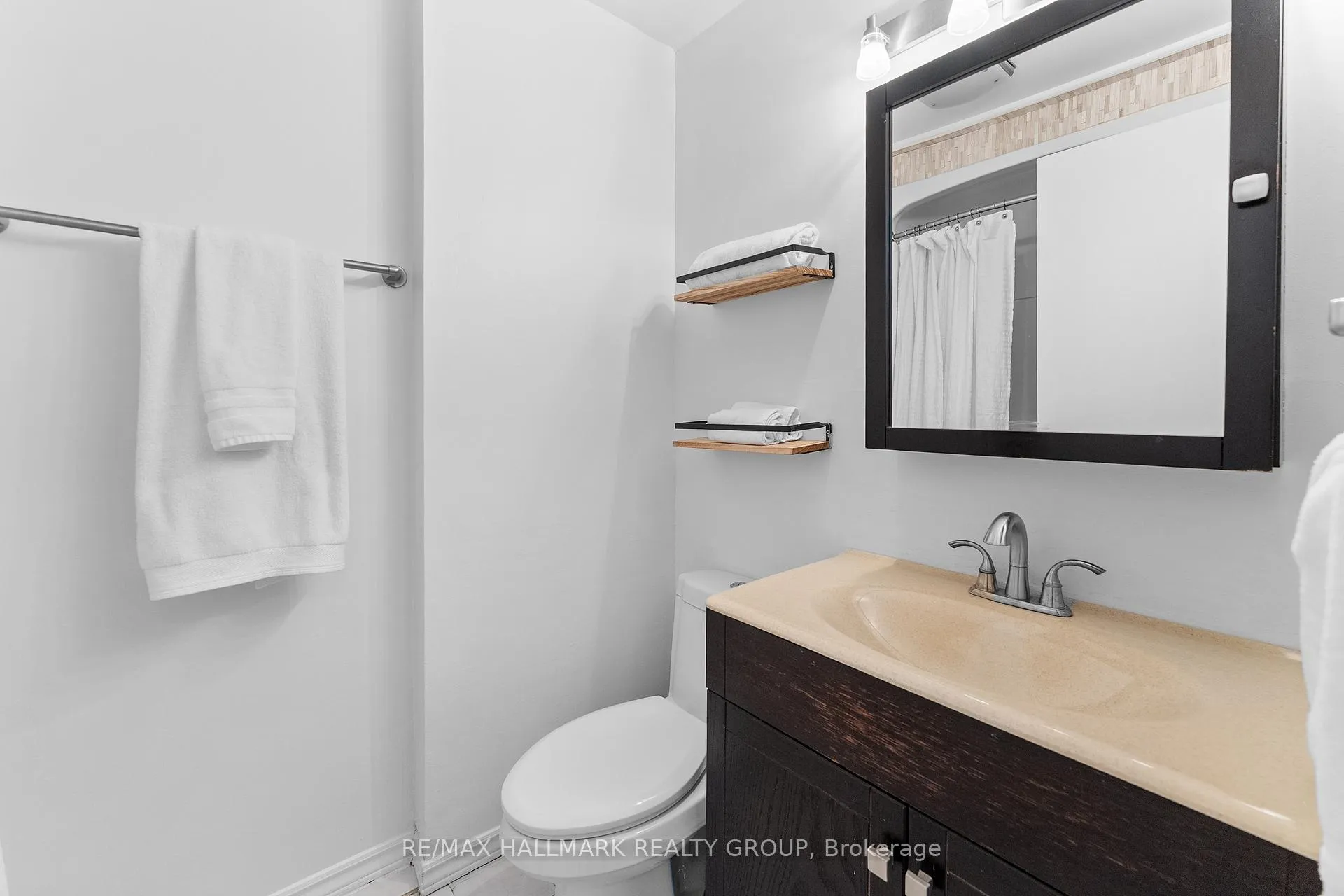 Photo 30 of 23 Oberon Street, Ottawa, Westcliffe Estates — HOMEH