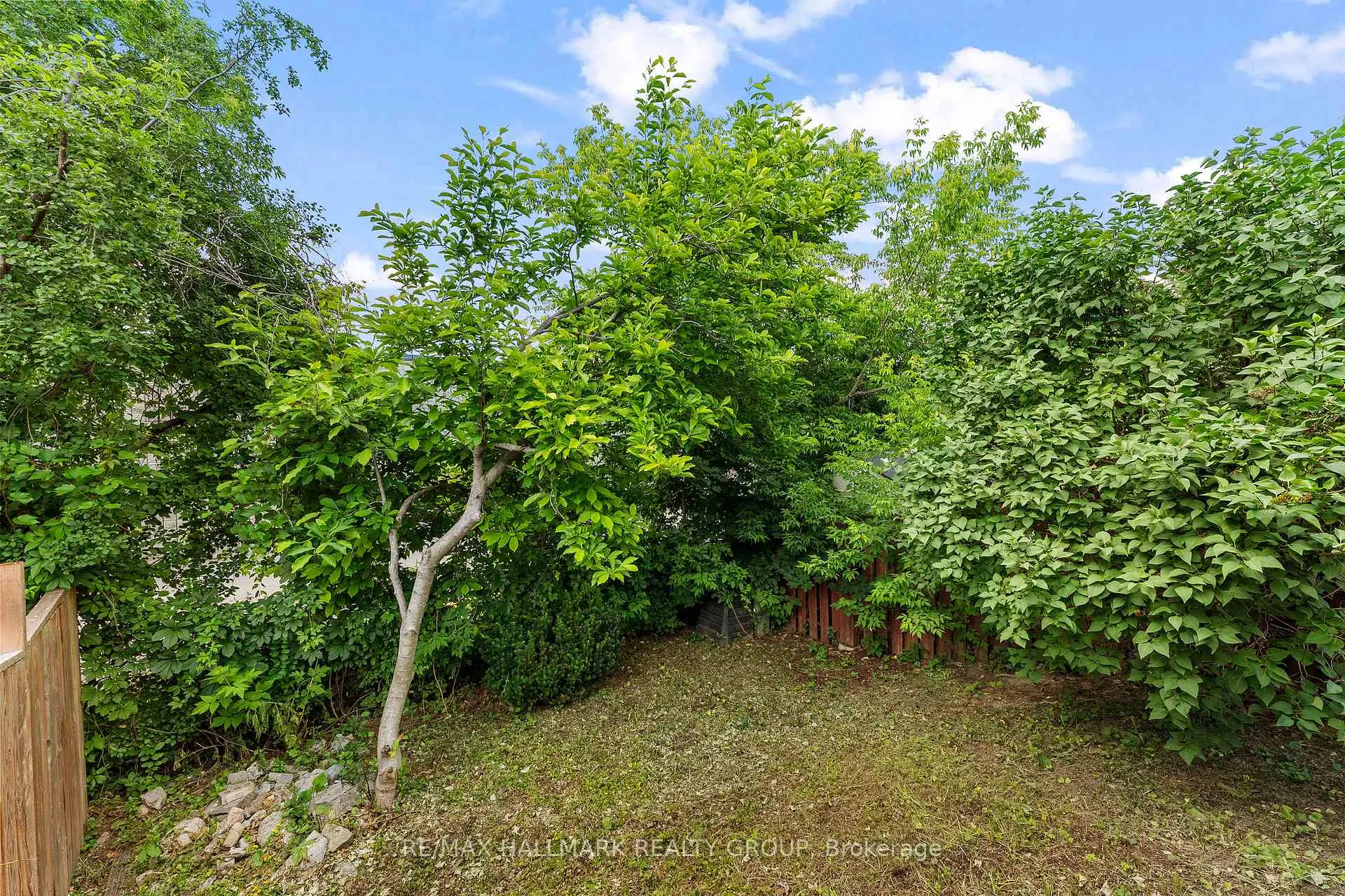 Photo 45 of 23 Oberon Street, Ottawa, Westcliffe Estates — HOMEH