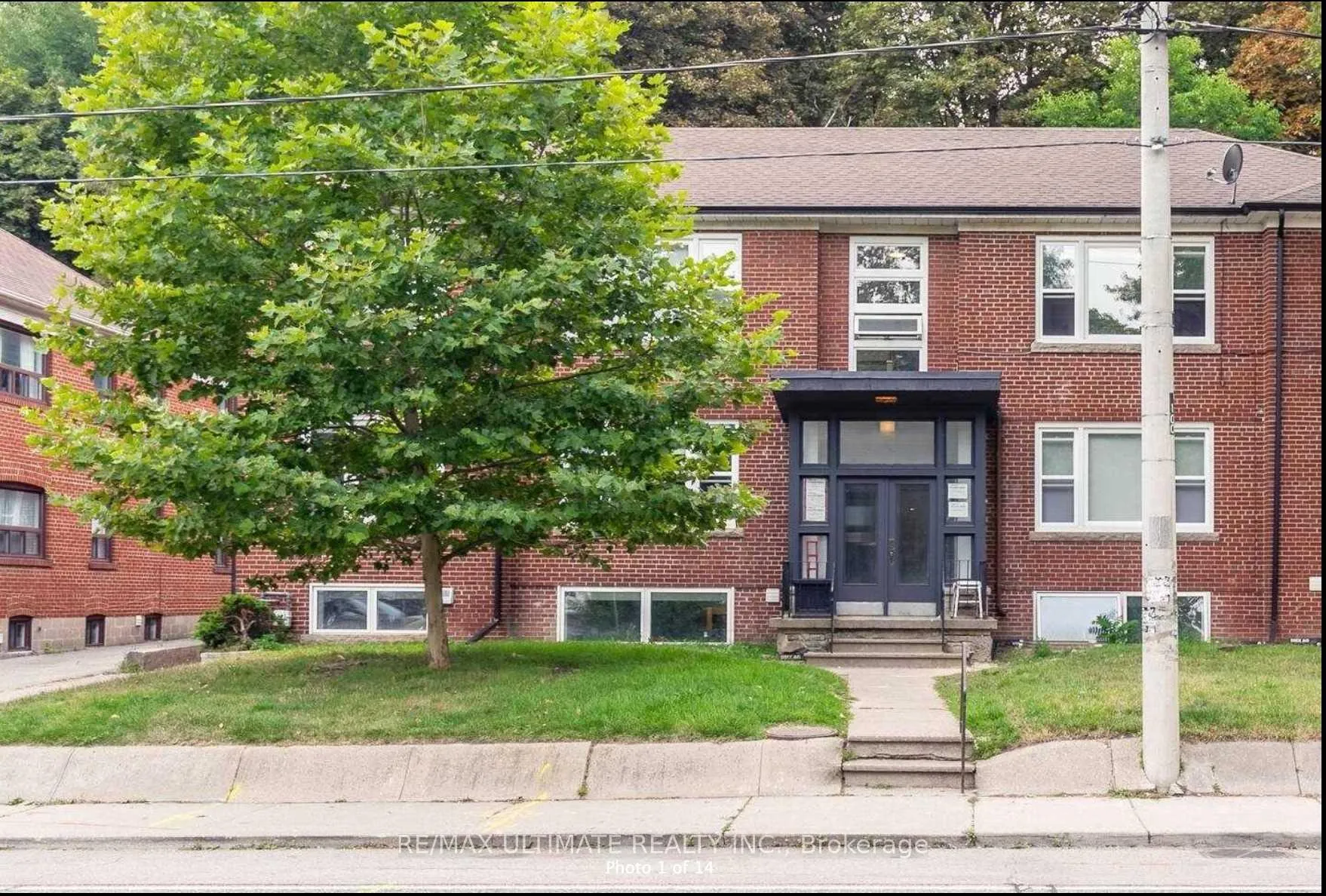Front of Unit 8, 230 South Kingsway
