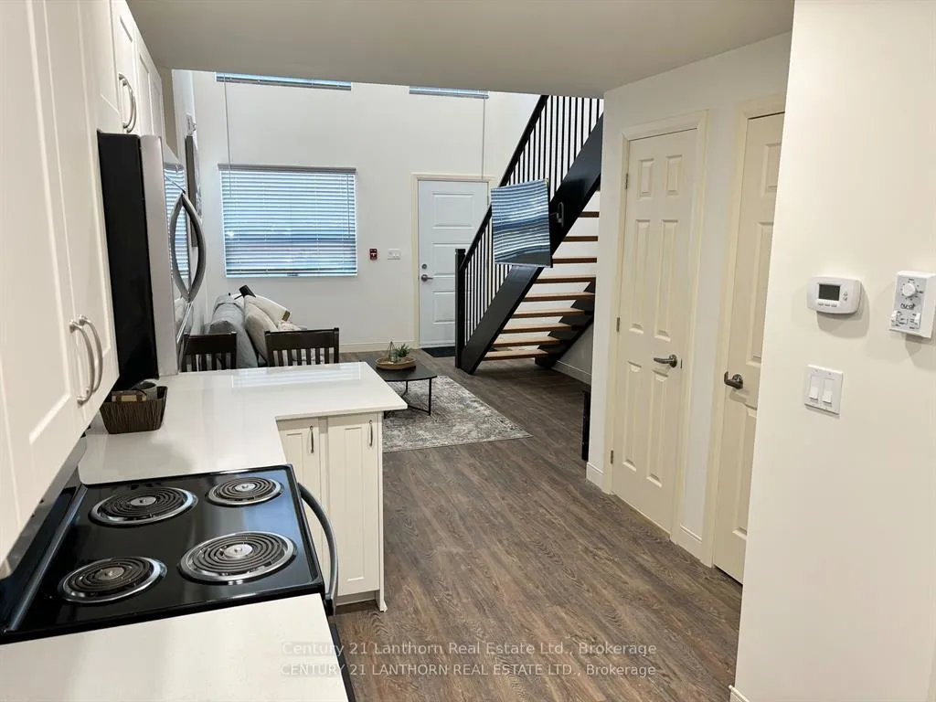 Photo 5 of Unit 103, 135 Station Street S, Belleville, Belleville Ward — HOMEH