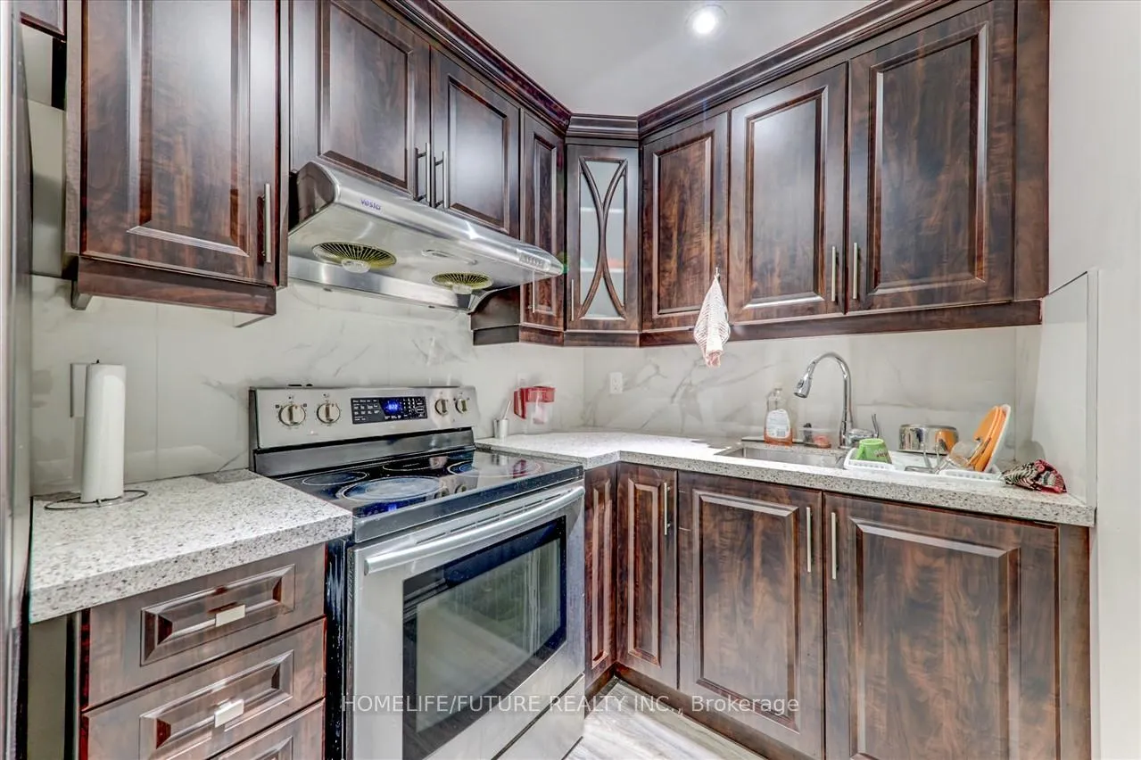 Photo 11 of Unit Bsmt, 49 Peppermint Close, Brampton, Brampton East — HOMEH