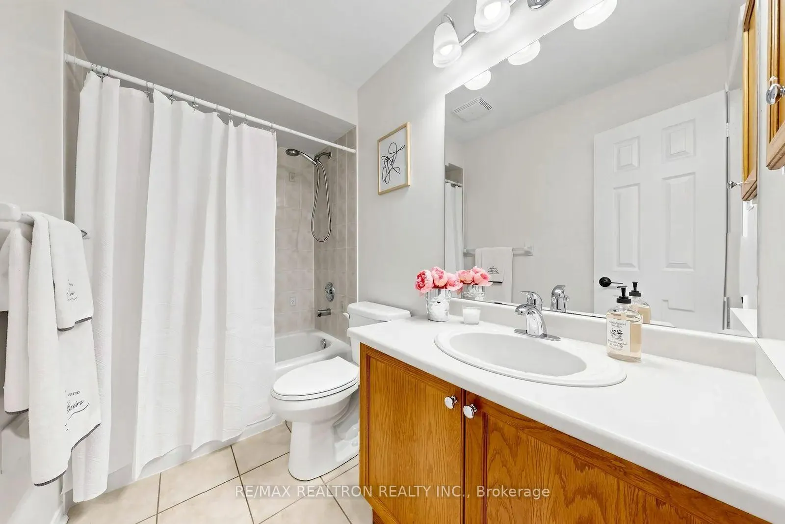 Photo 26 of 62 Dwellers Road, Brampton, Fletcher's Creek Village — HOMEH