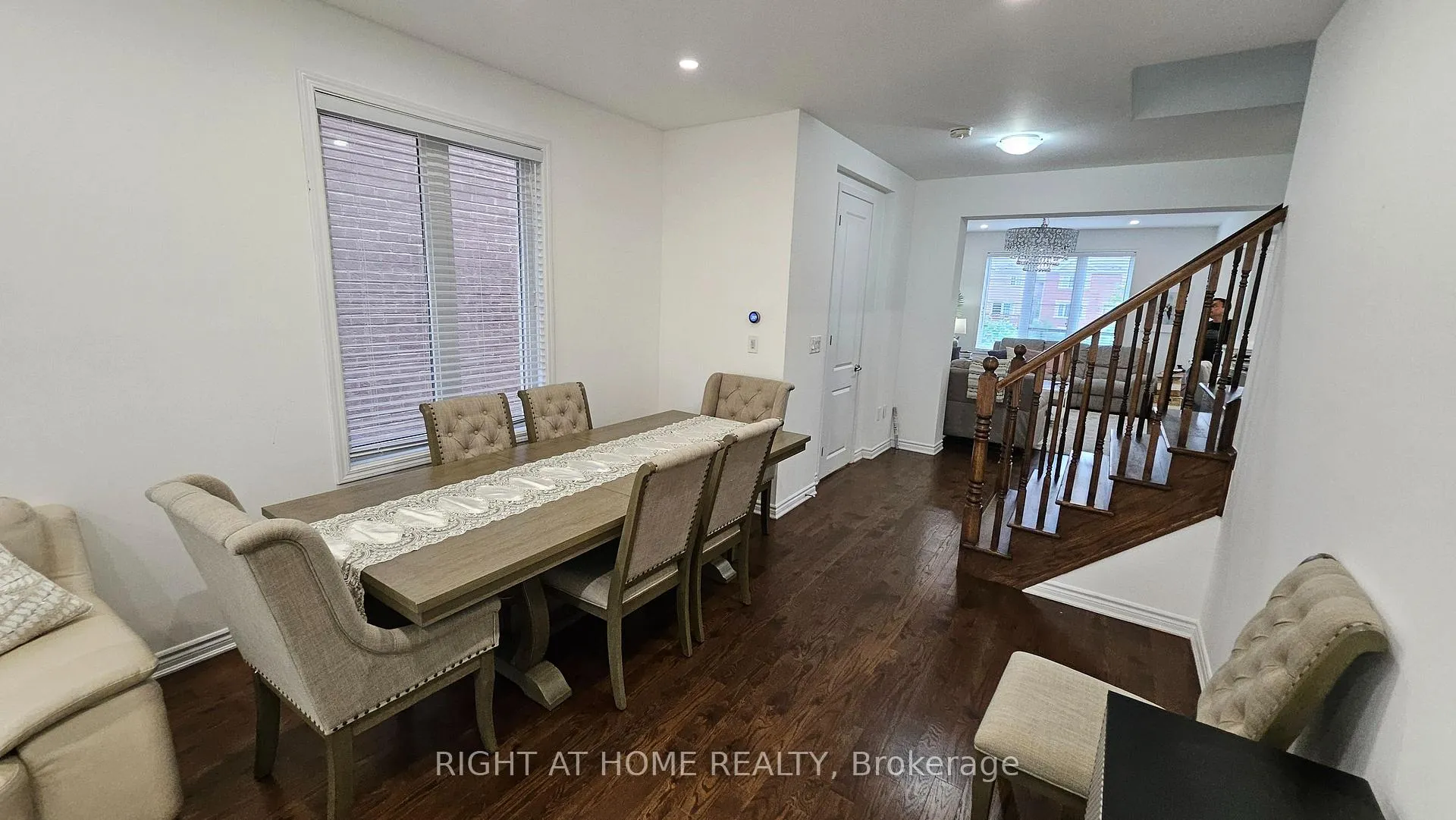 Photo 7 of Unit Upper, 1206 Duignan Crescent, Milton, Ford — HOMEH