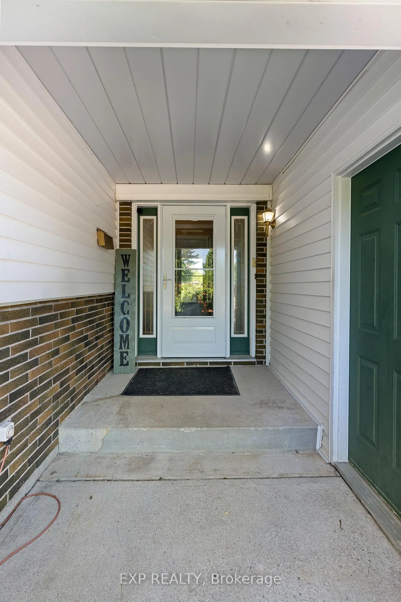Photo 7 of 4083 Brookdale Drive, Niagara Falls, Ascot — HOMEH