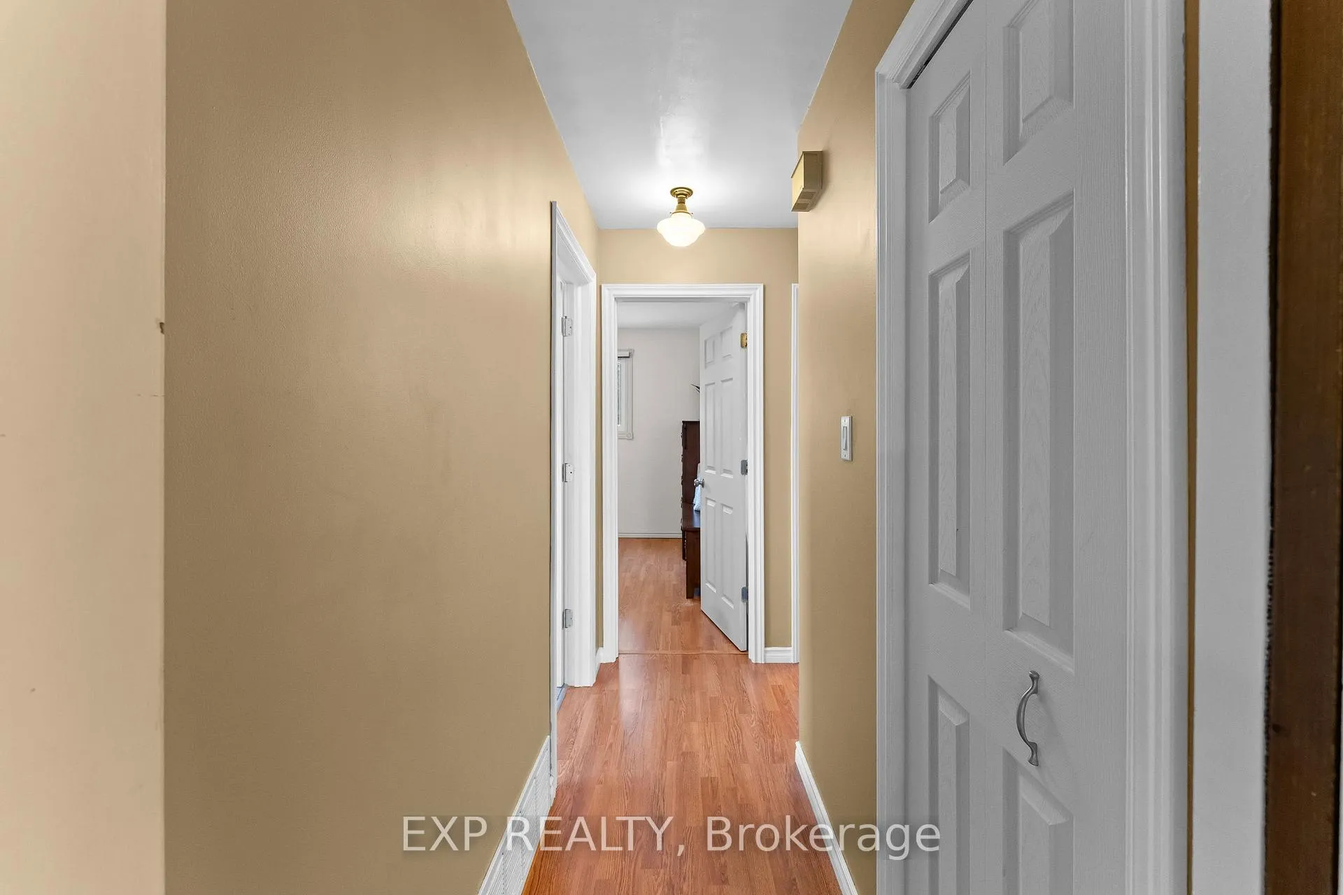 Photo 18 of 4083 Brookdale Drive, Niagara Falls, Ascot — HOMEH