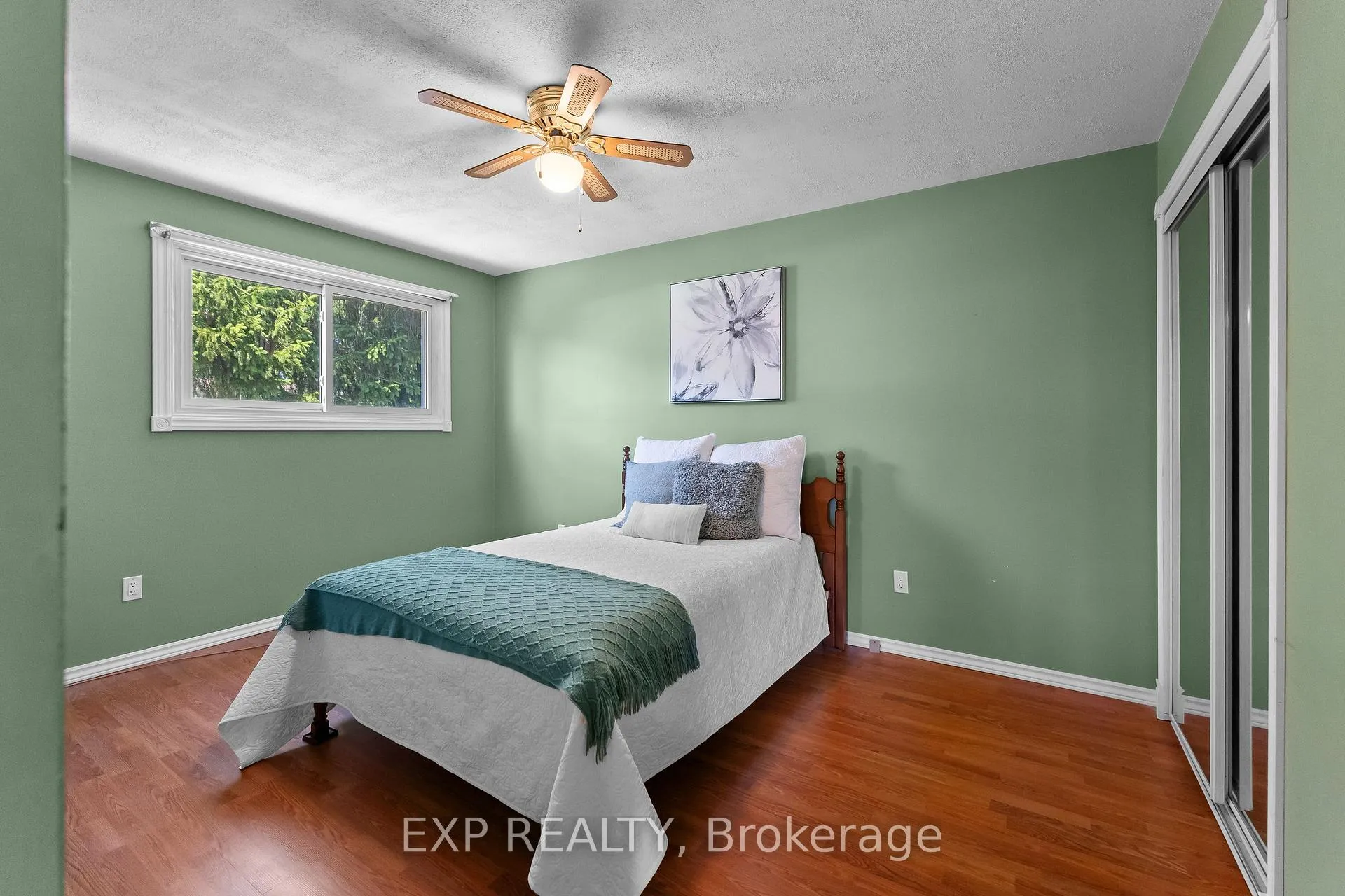 Photo 19 of 4083 Brookdale Drive, Niagara Falls, Ascot — HOMEH