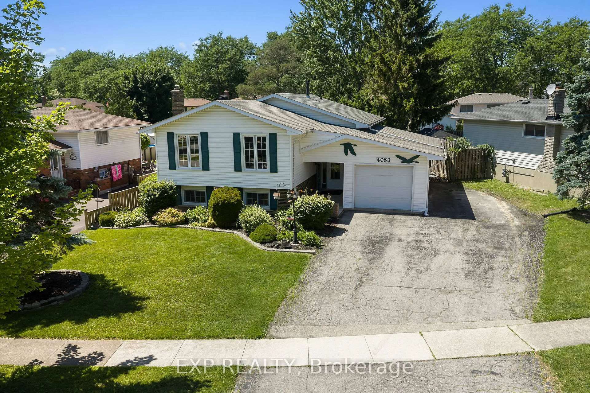 Photo 44 of 4083 Brookdale Drive, Niagara Falls, Ascot — HOMEH