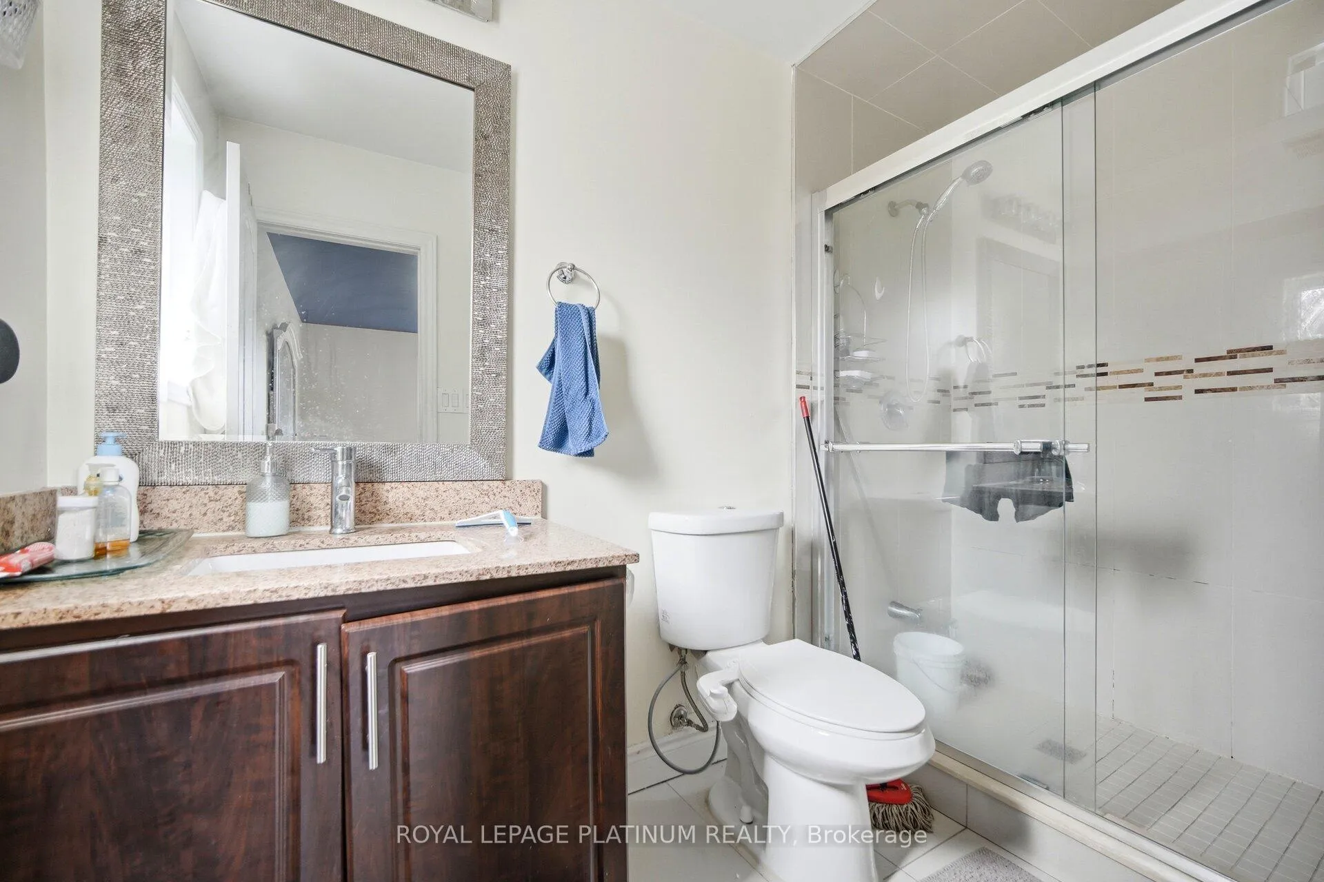 Photo 15 of 19 Golding Avenue, Brampton, Brampton East — HOMEH