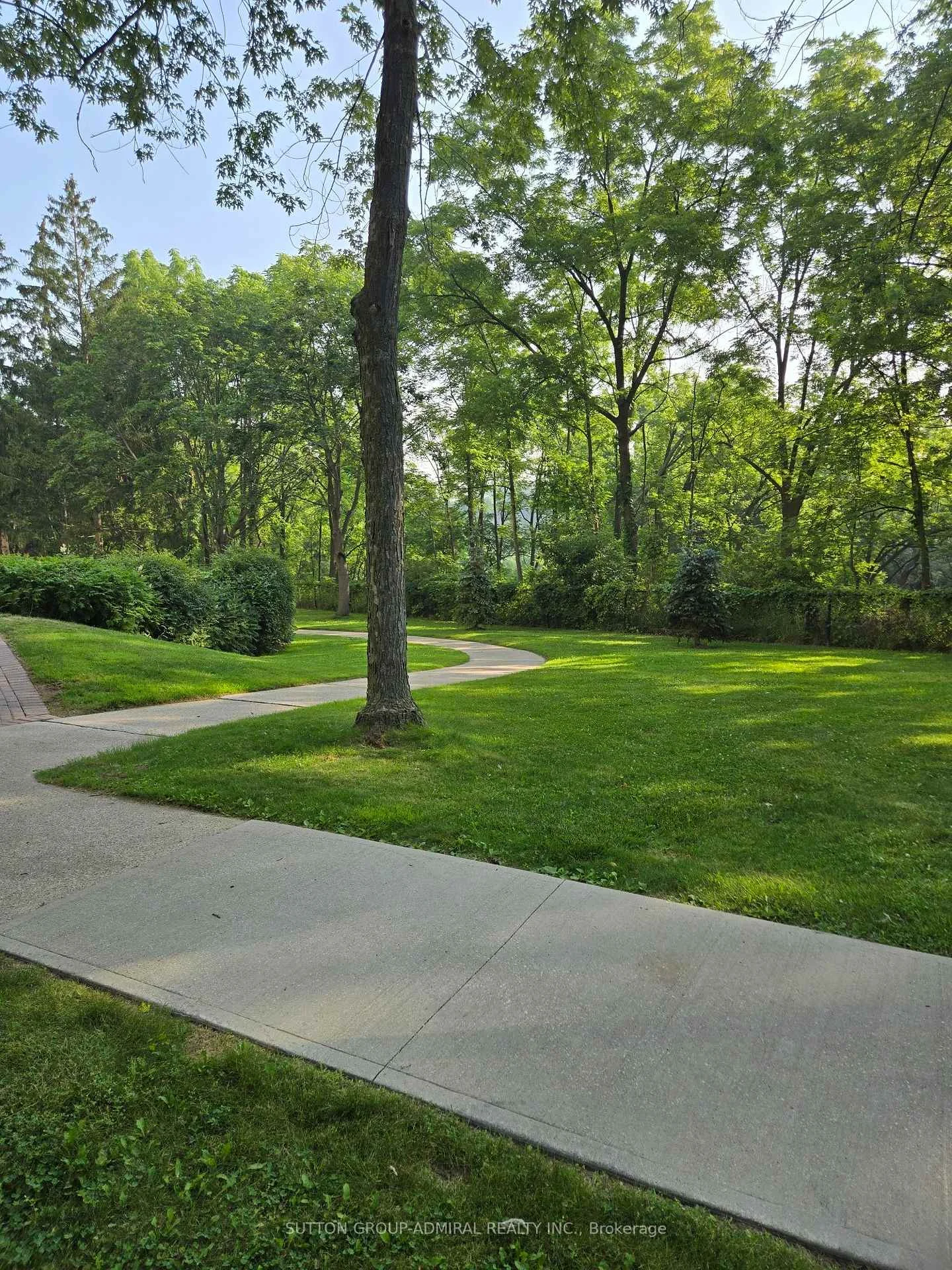 Photo 15 of Unit 908, 330 Mill Street S, Brampton, Brampton South — HOMEH