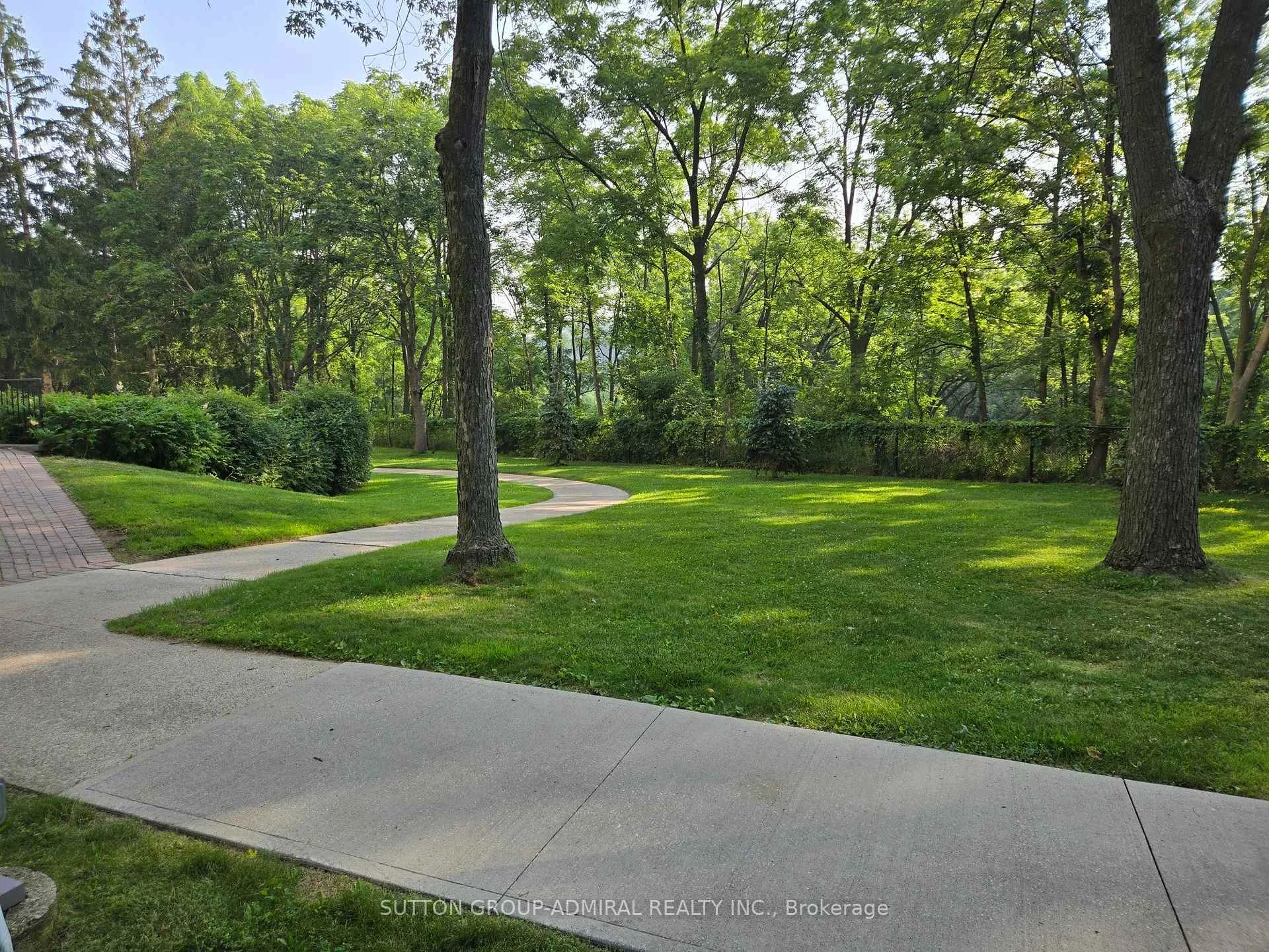 Photo 32 of Unit 908, 330 Mill Street S, Brampton, Brampton South — HOMEH