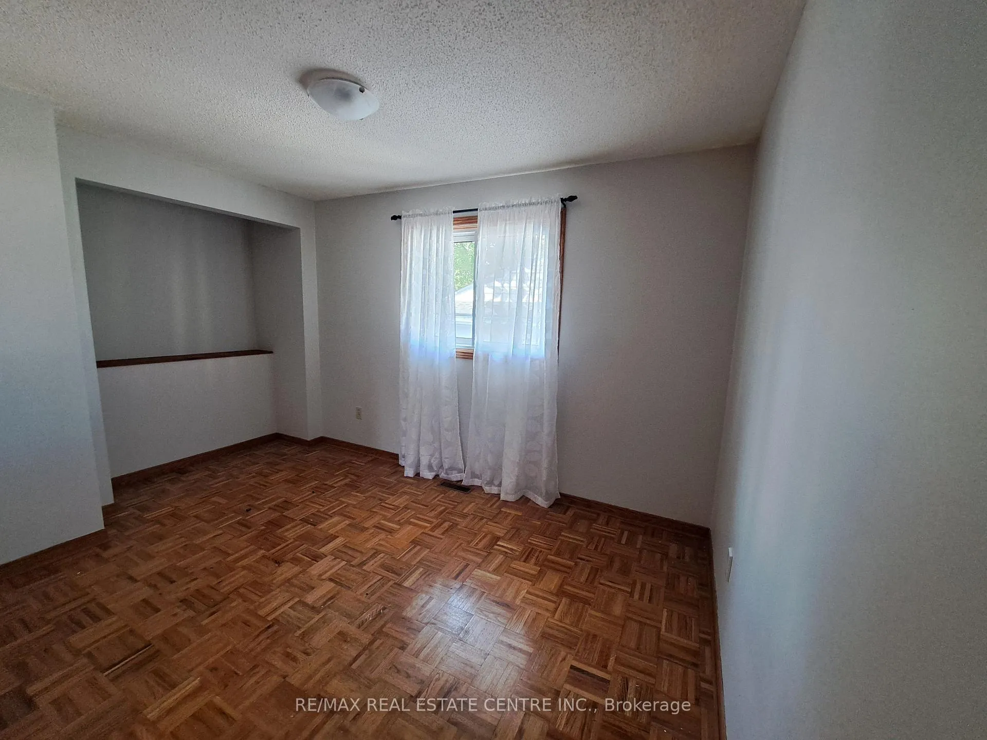Photo 10 of 111 Tait Street, Cambridge — HOMEH