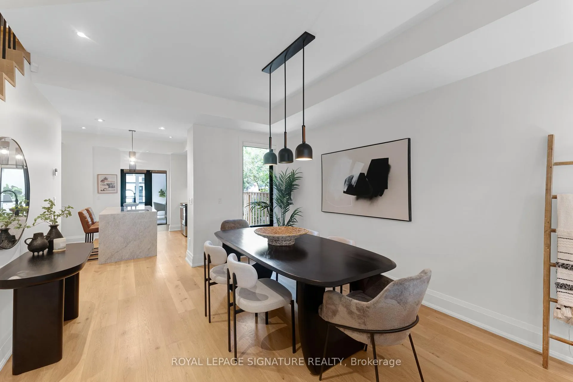 Photo 7 of 16 Essex Street, Toronto, Dovercourt-Wallace Emerson-Junction — HOMEH