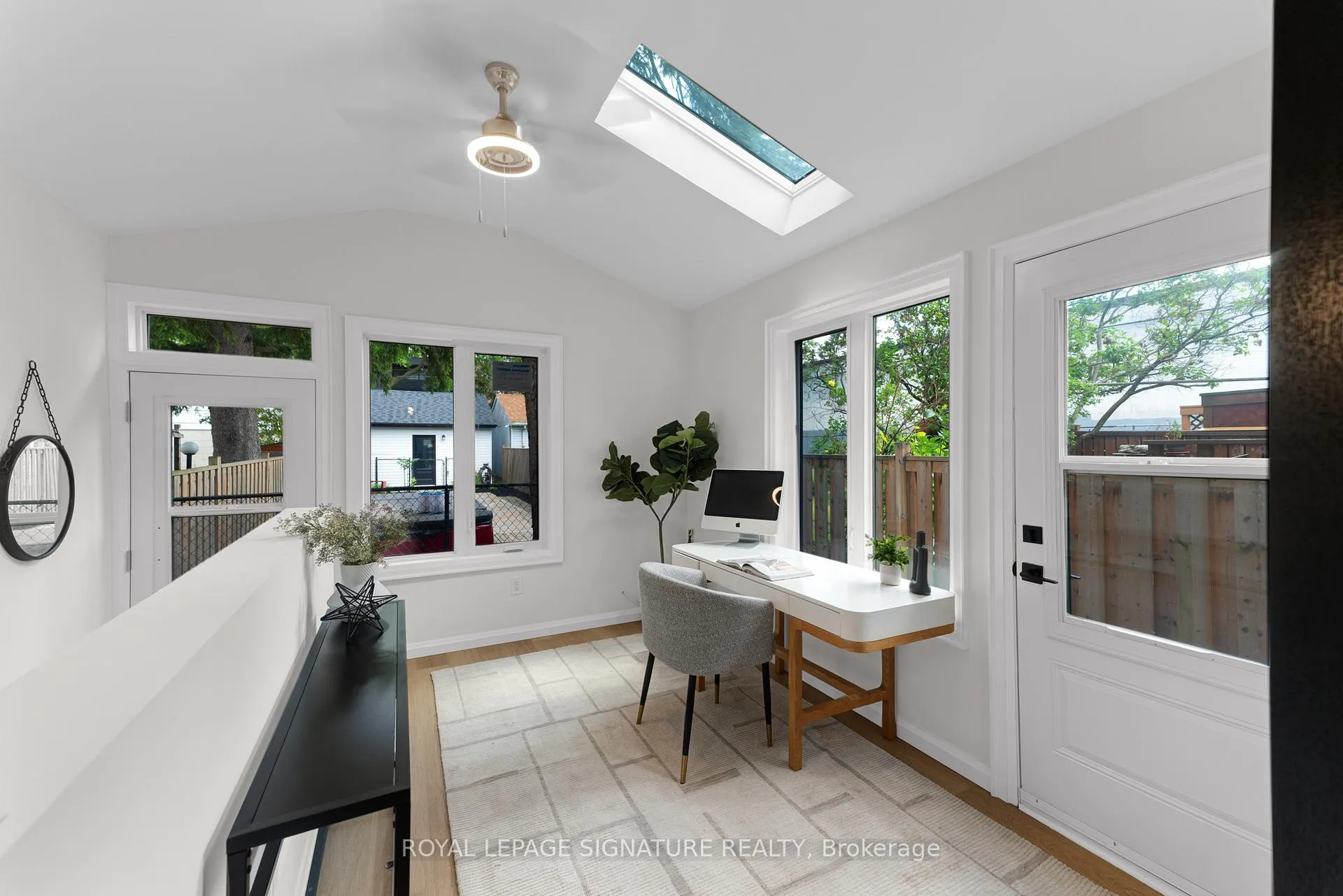 Photo 15 of 16 Essex Street, Toronto, Dovercourt-Wallace Emerson-Junction — HOMEH