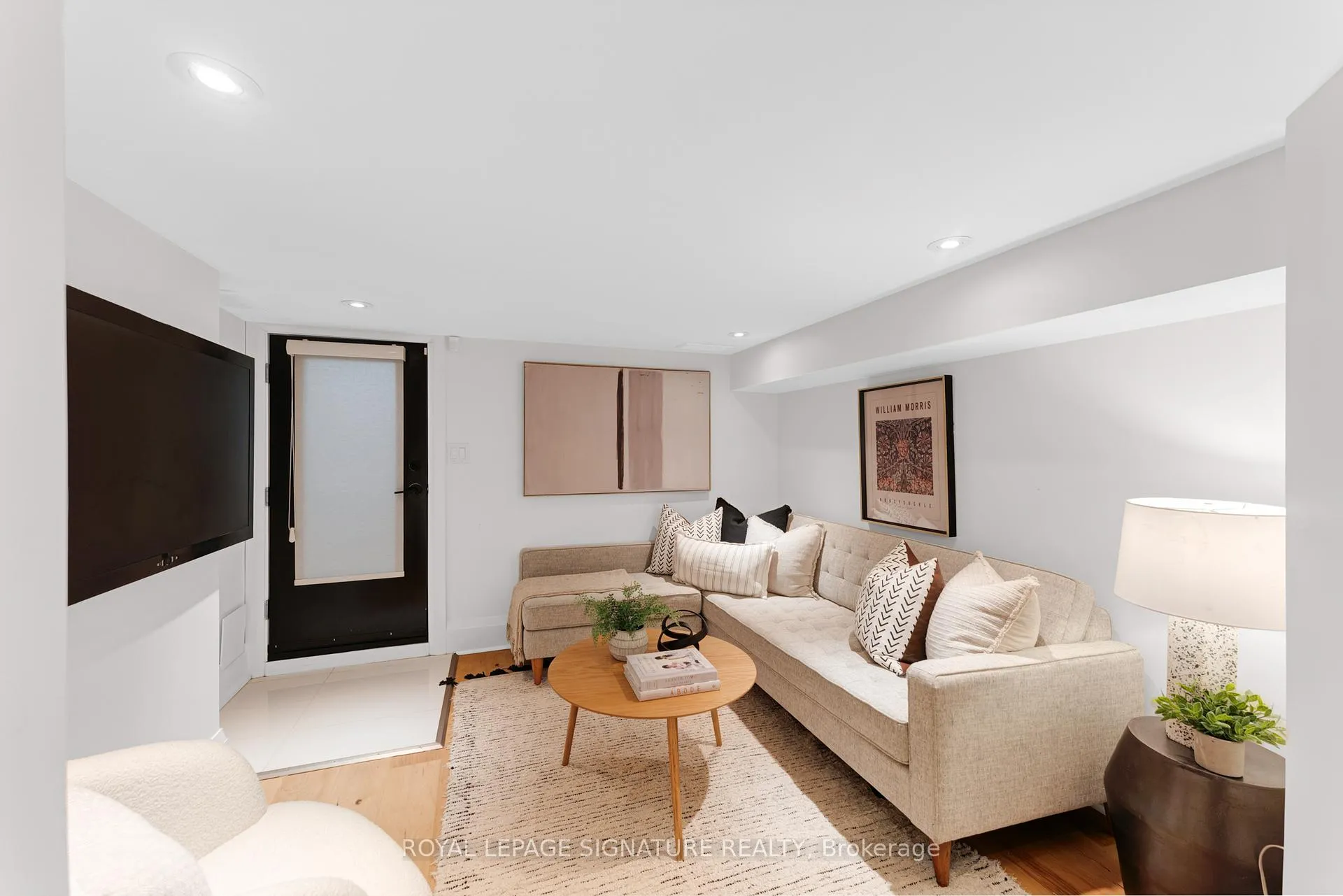 Photo 28 of 16 Essex Street, Toronto, Dovercourt-Wallace Emerson-Junction — HOMEH