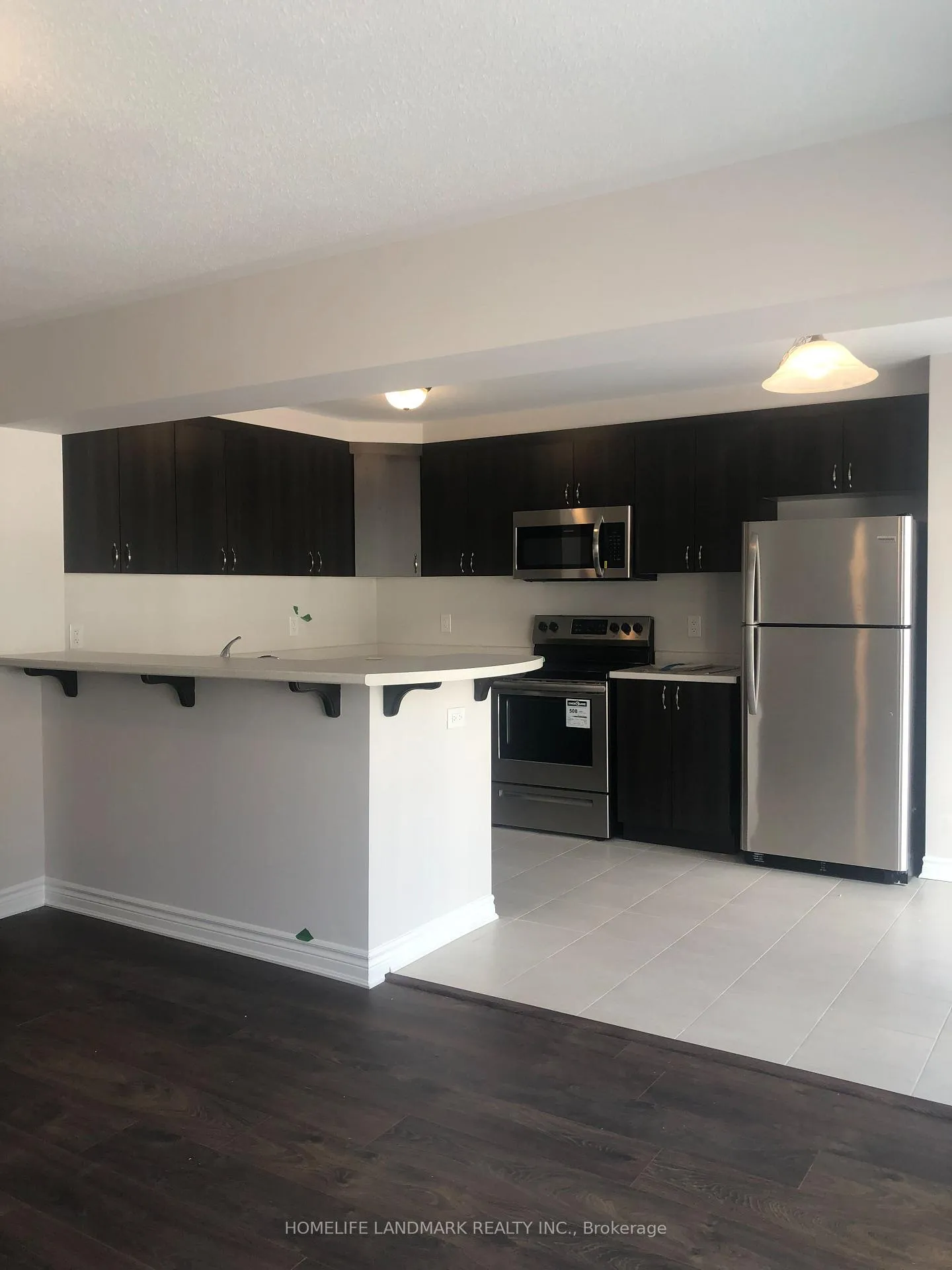 Photo 5 of 553 Chimney Corner Terrace, Ottawa, Barrhaven - Half Moon Bay — HOMEH