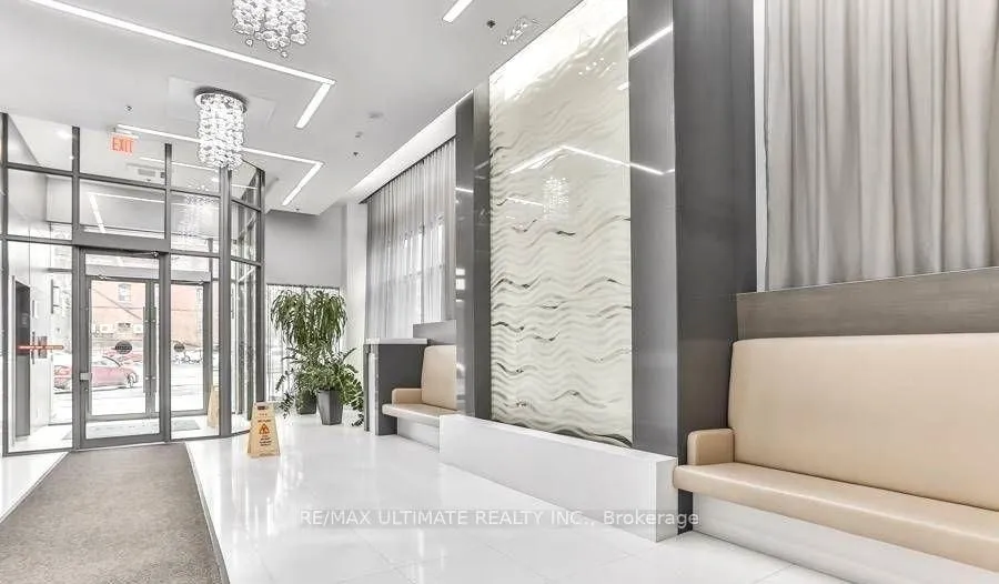 Photo 3 of Unit 605, 500 St Clair Avenue W, Toronto, Humewood-Cedarvale — HOMEH