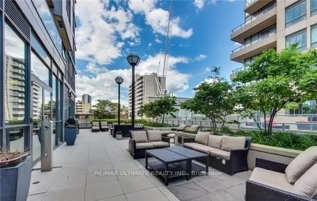 Photo 5 of Unit 605, 500 St Clair Avenue W, Toronto, Humewood-Cedarvale — HOMEH
