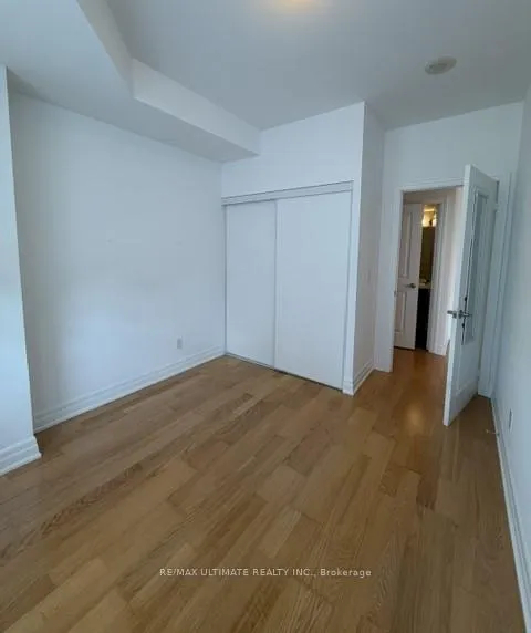 Photo 10 of Unit 605, 500 St Clair Avenue W, Toronto, Humewood-Cedarvale — HOMEH