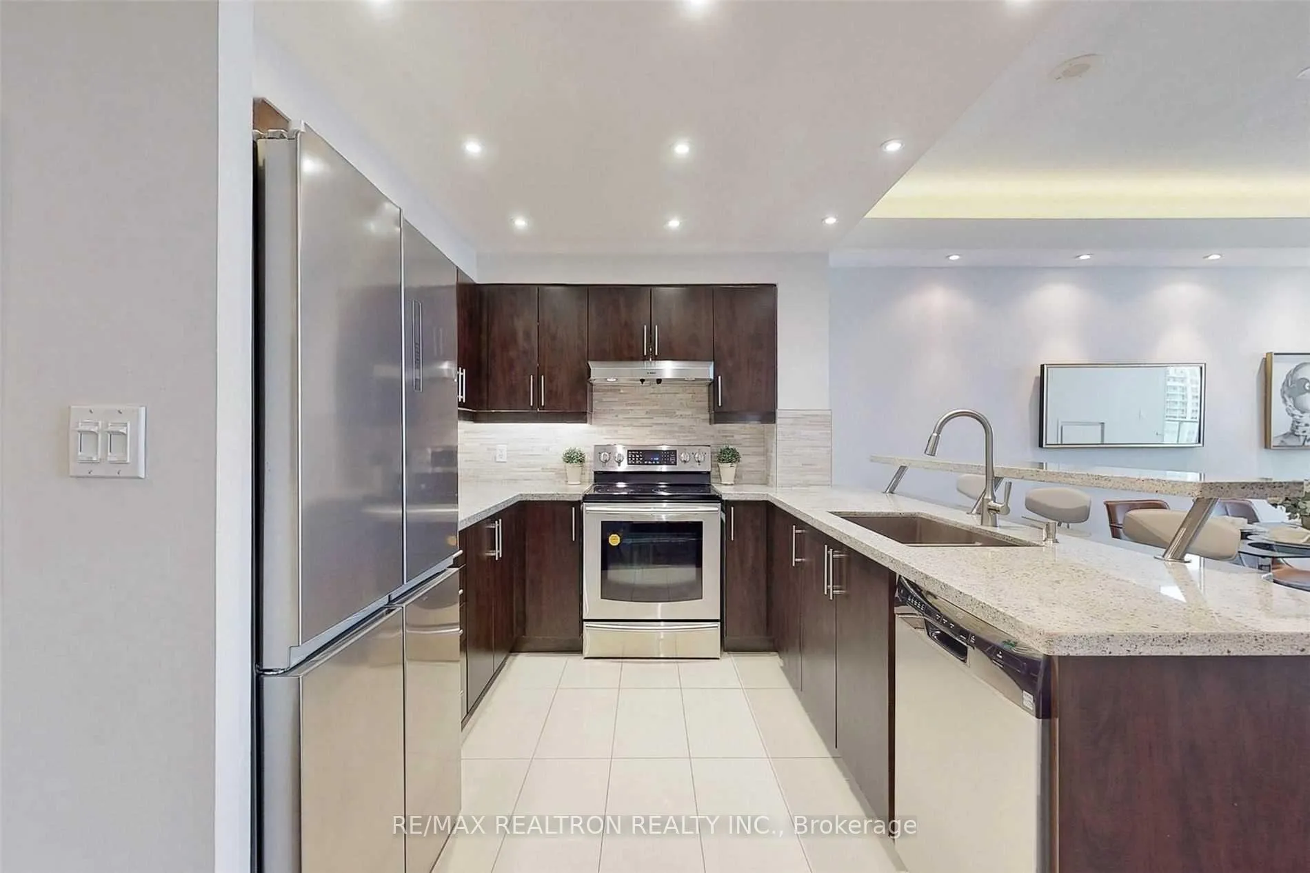 Photo 12 of Unit 1108, 88 Times Avenue, Markham, Commerce Valley — HOMEH