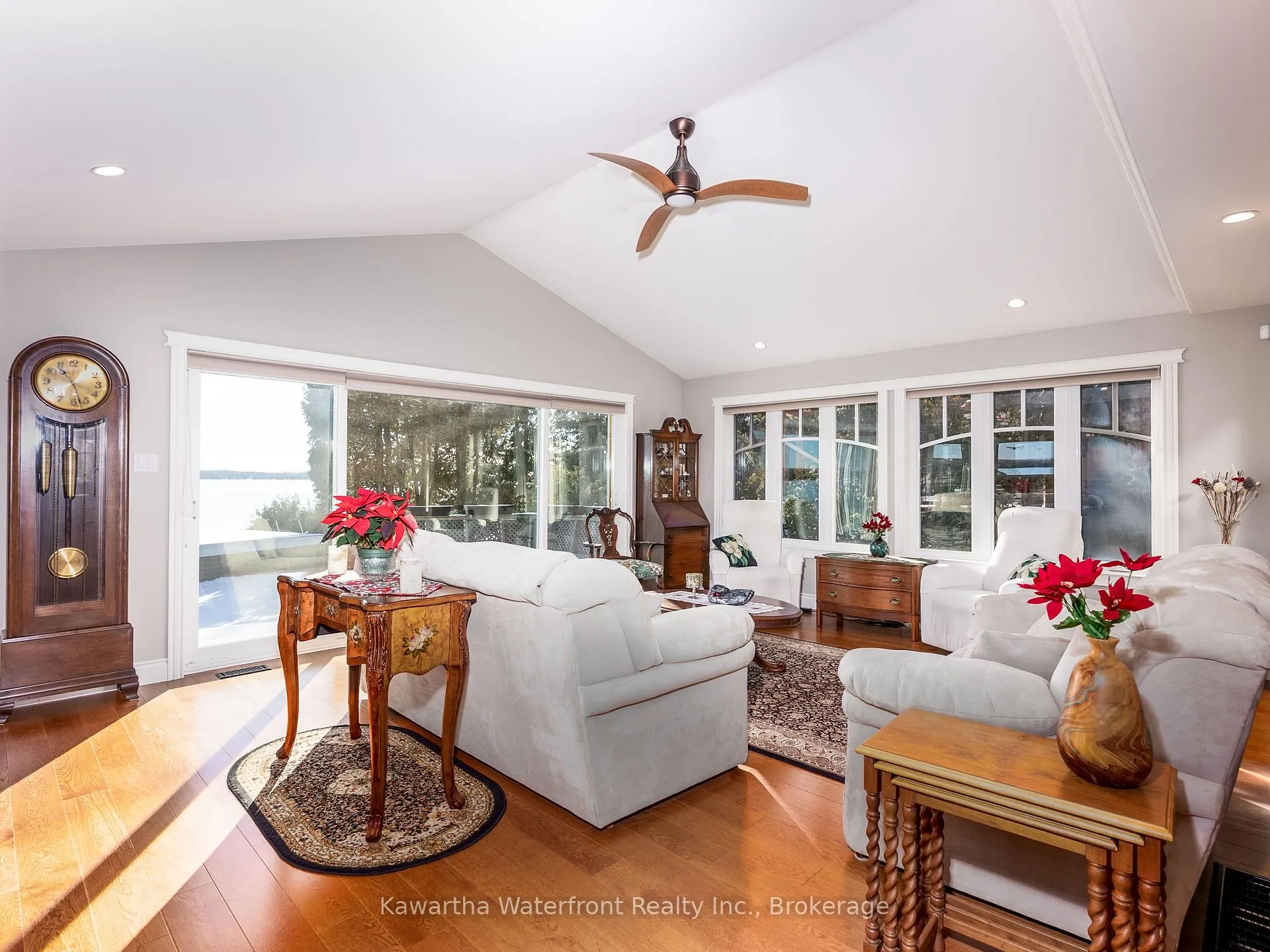 Photo 18 of 48 Maple Avenue, Kawartha Lakes, Bexley — HOMEH