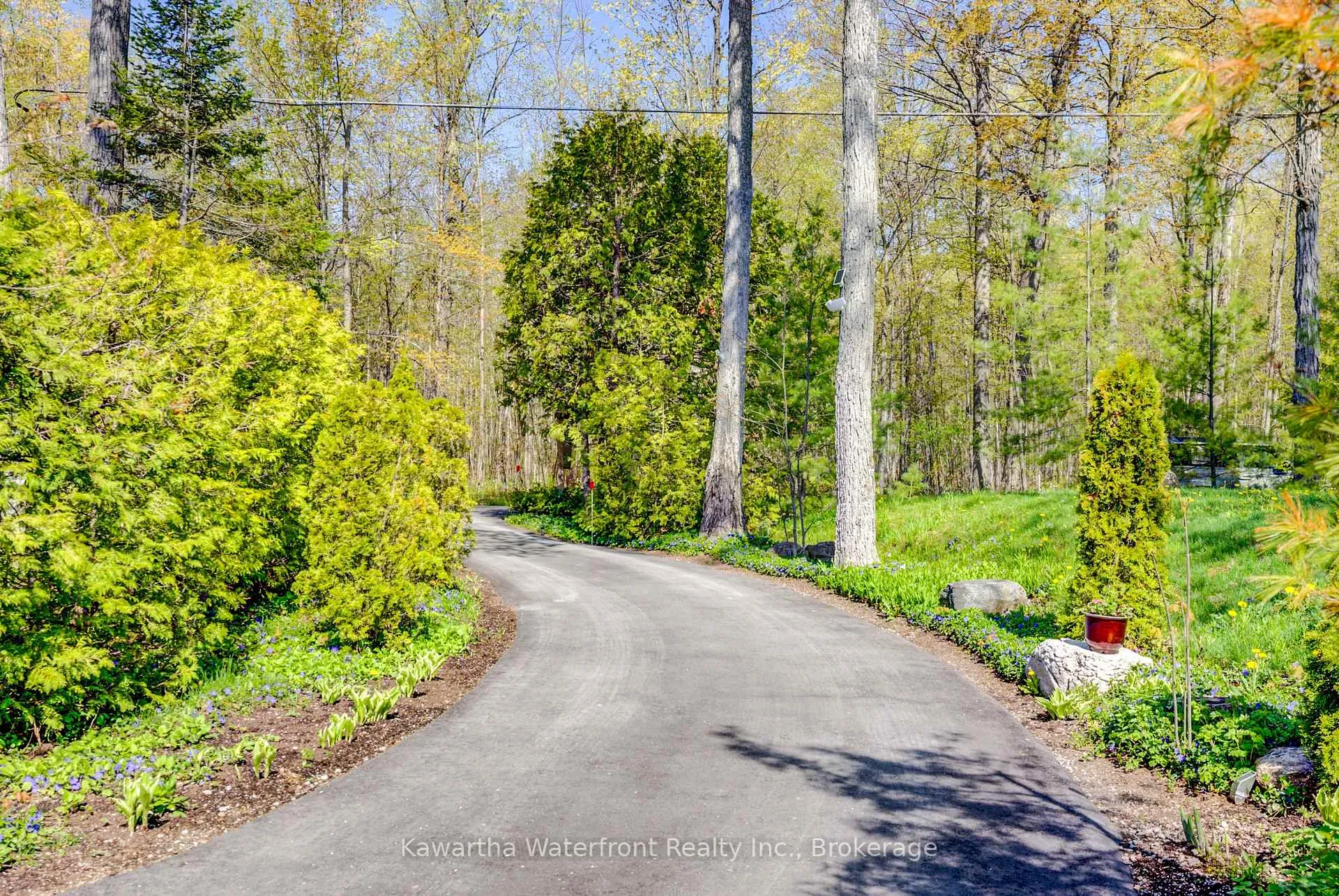 Photo 45 of 48 Maple Avenue, Kawartha Lakes, Bexley — HOMEH
