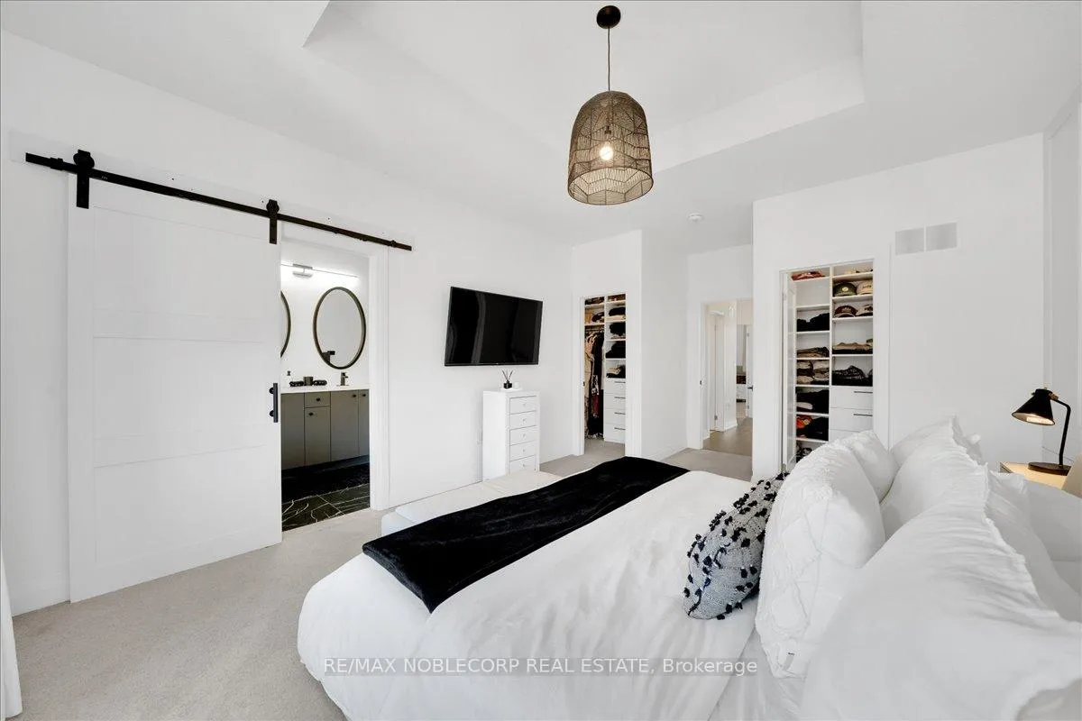 Photo 19 of 18 Ghent Drive, Vaughan, Kleinburg — HOMEH