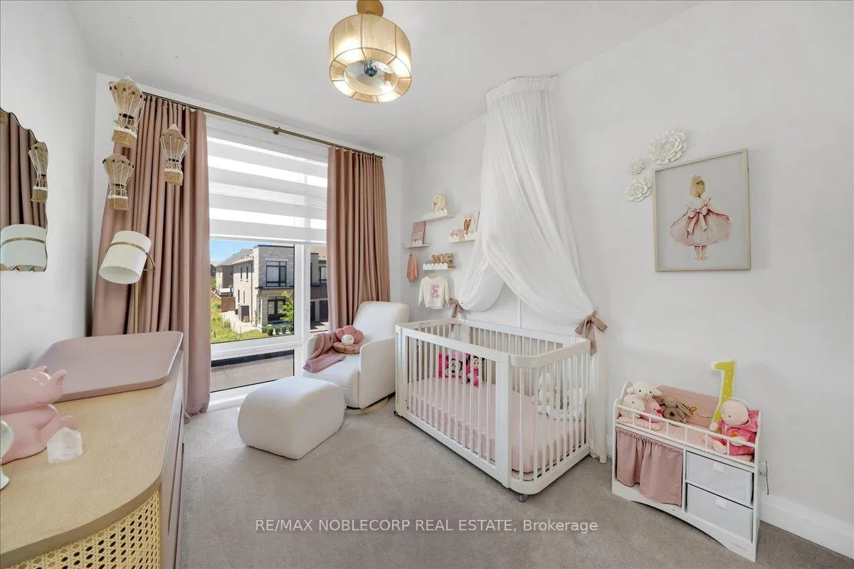 Photo 26 of 18 Ghent Drive, Vaughan, Kleinburg — HOMEH