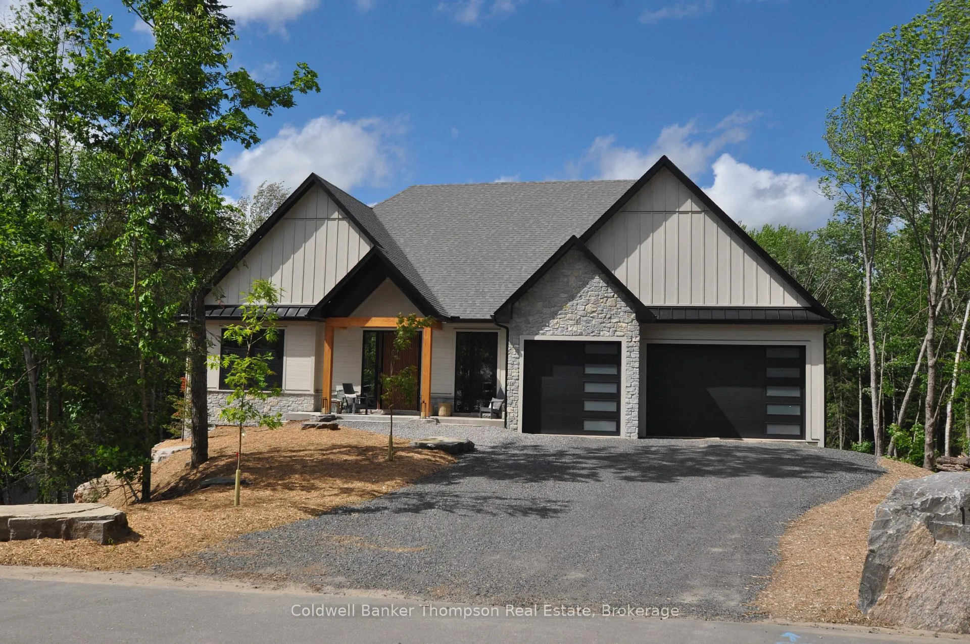Front of 11 Glen Eagle Court