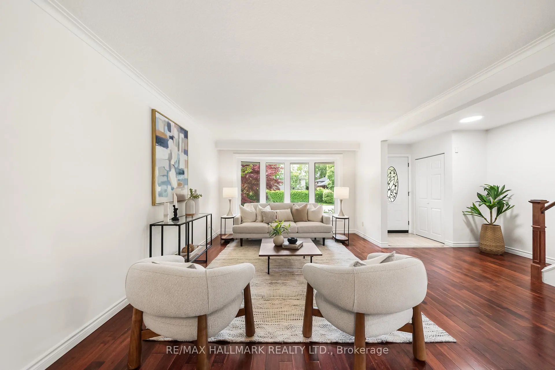 Photo 8 of 65 Allview Crescent, North York, Bayview Village — HOMEH