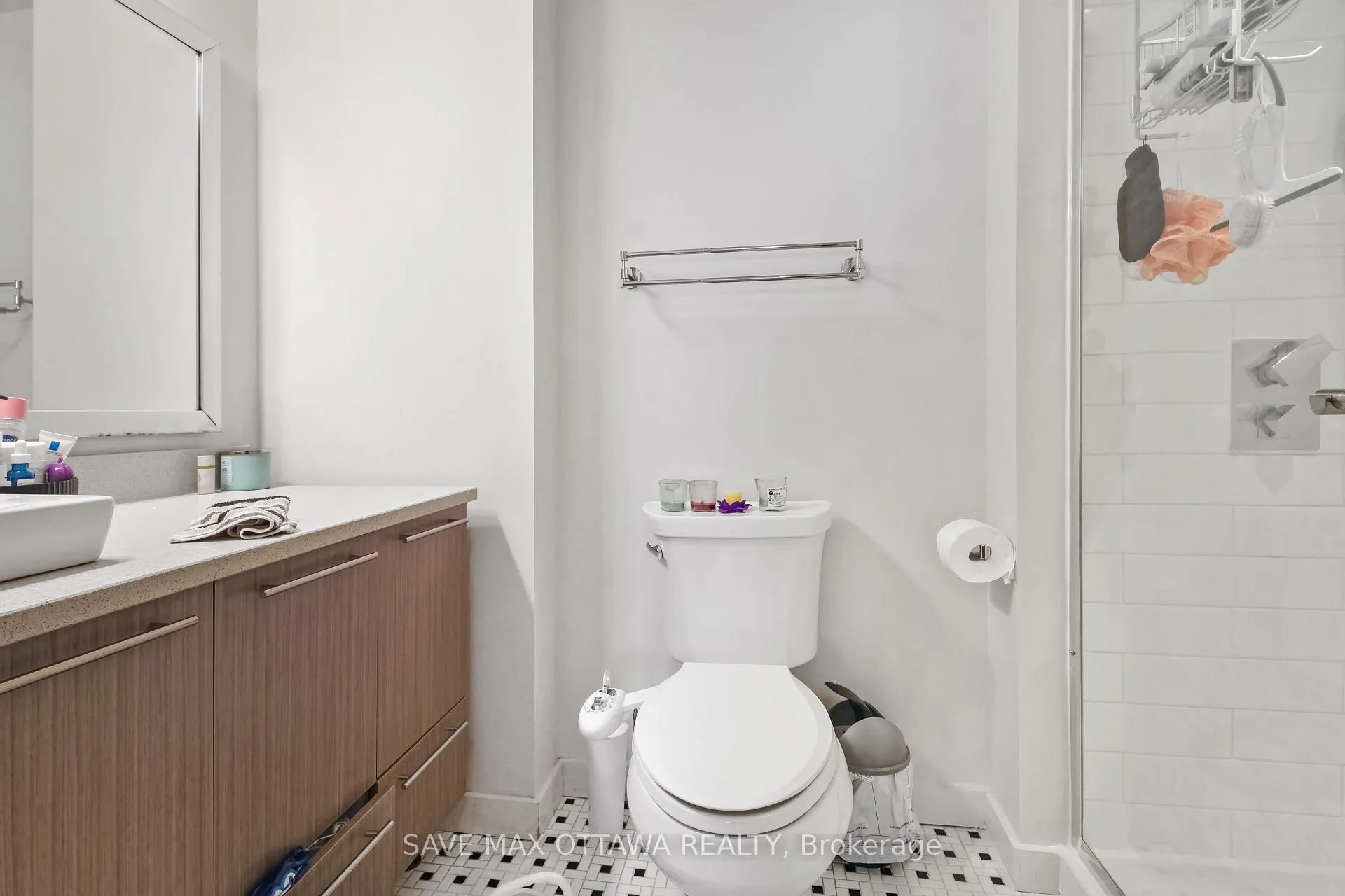 Photo 12 of Unit 801, 555 Anand Private, Ottawa, Riverside Park South — HOMEH