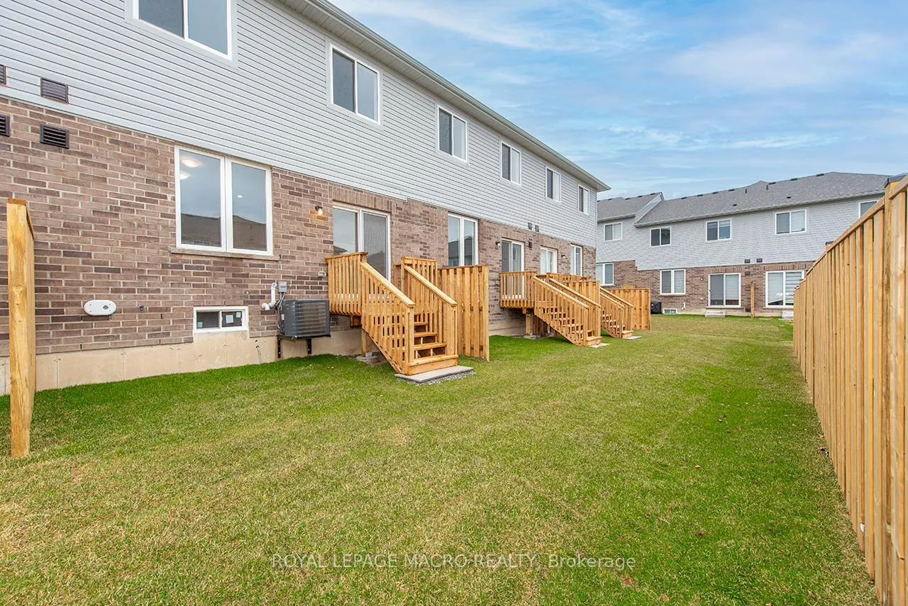 Photo 8 of 22 Linden Park Lane, Hamilton, Hill Park — HOMEH