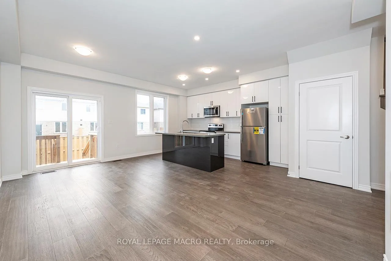 Photo 11 of 22 Linden Park Lane, Hamilton, Hill Park — HOMEH