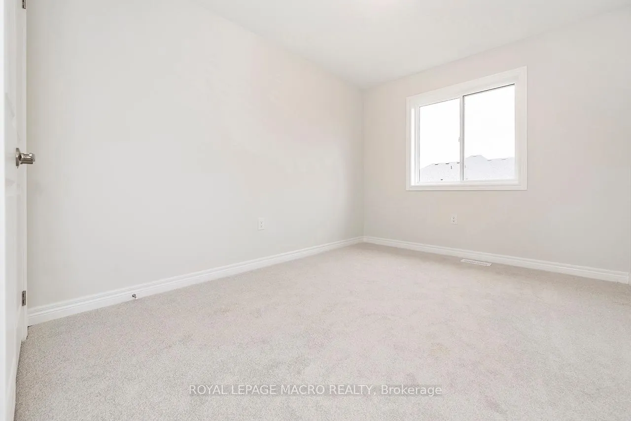 Photo 23 of 22 Linden Park Lane, Hamilton, Hill Park — HOMEH