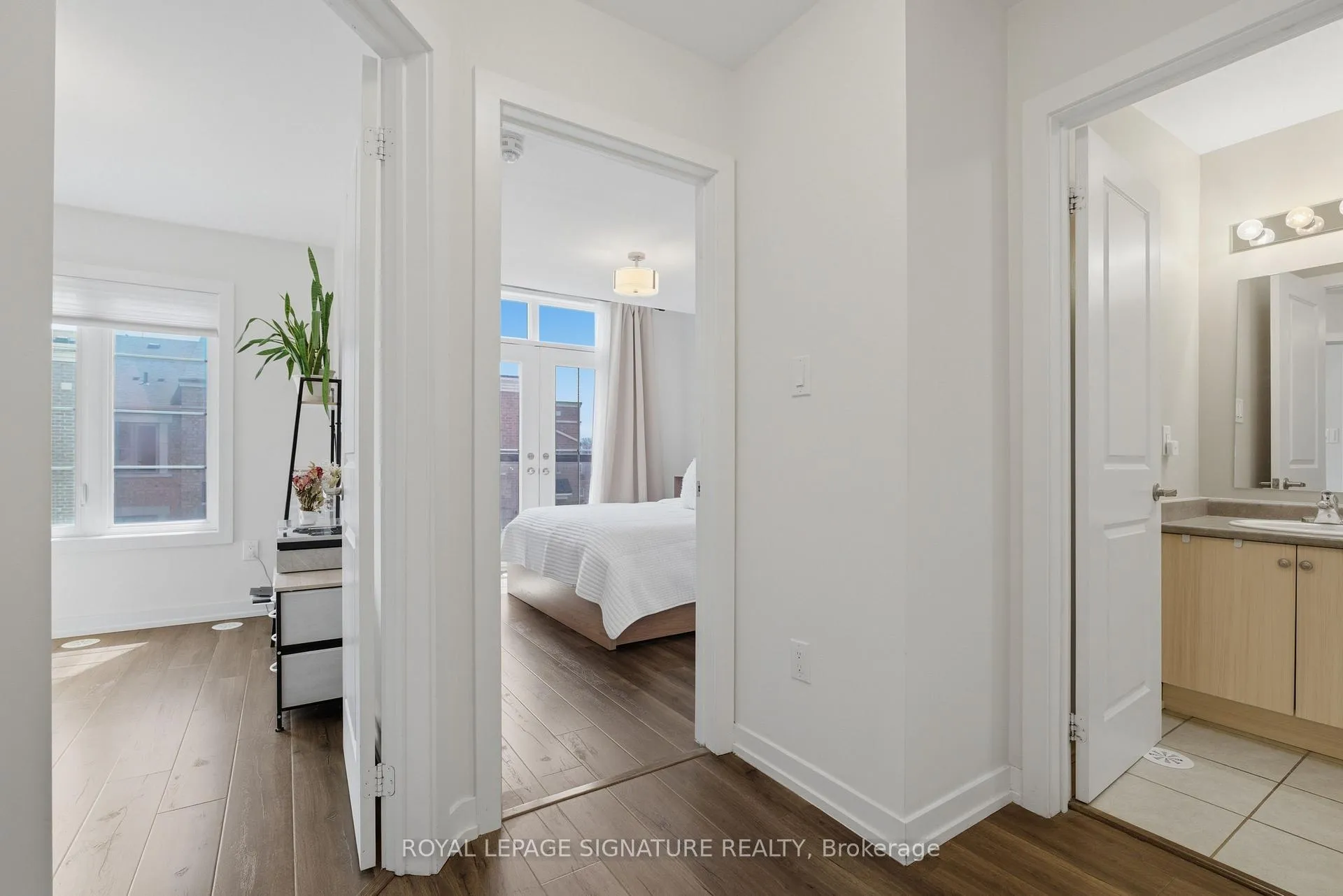 Photo 15 of Unit 50, 2315 Sheppard Avenue W, North York, Humberlea-Pelmo Park — HOMEH