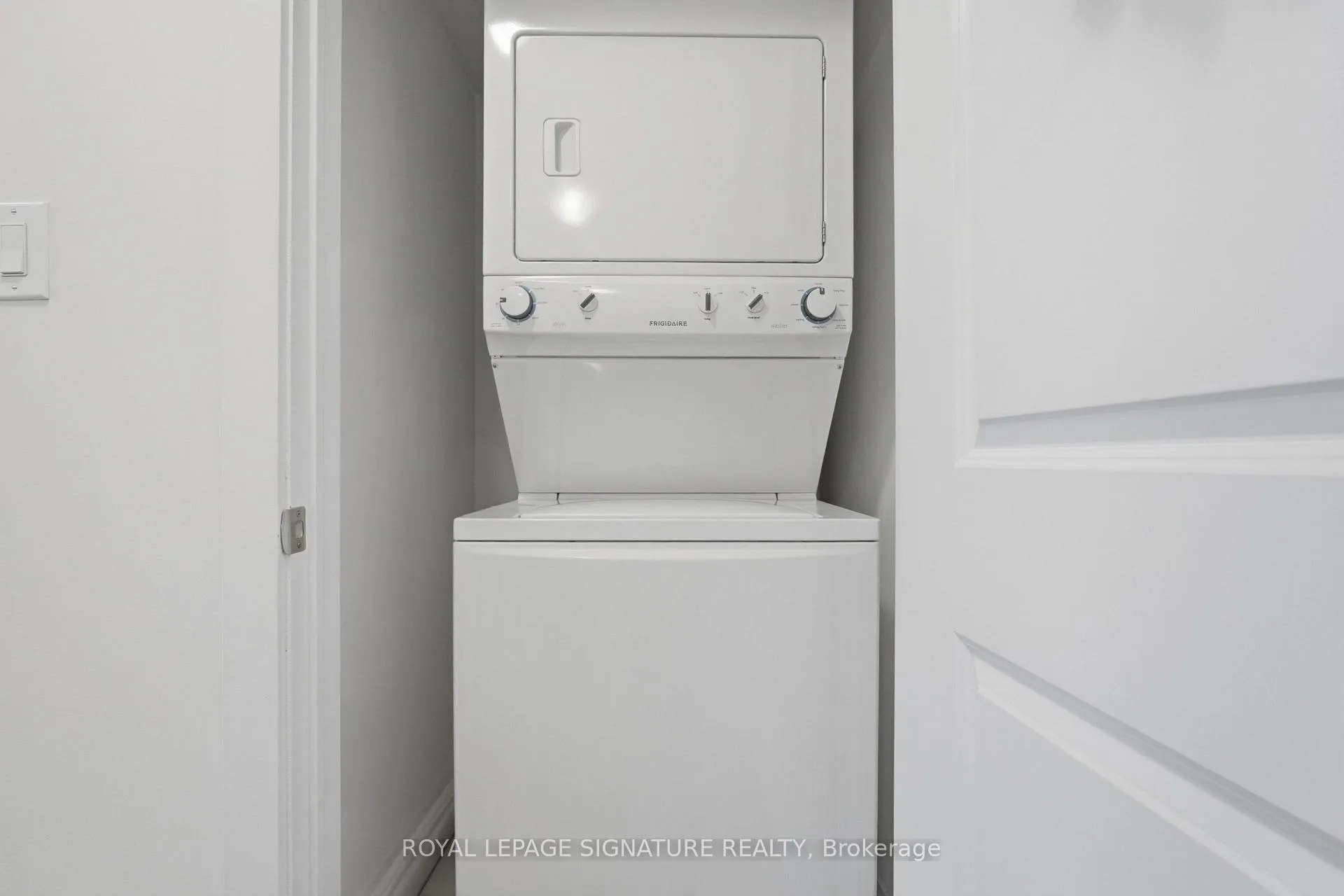 Photo 17 of Unit 50, 2315 Sheppard Avenue W, North York, Humberlea-Pelmo Park — HOMEH
