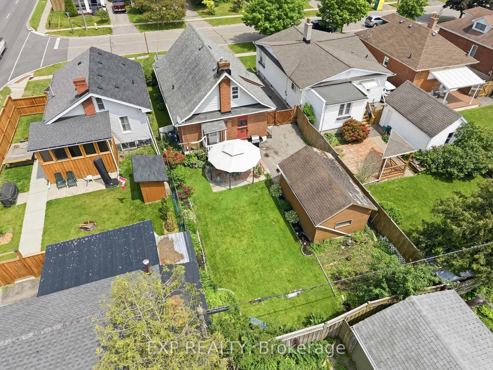 Photo 40 of 652 Hortop Street, Oshawa, O'Neill — HOMEH