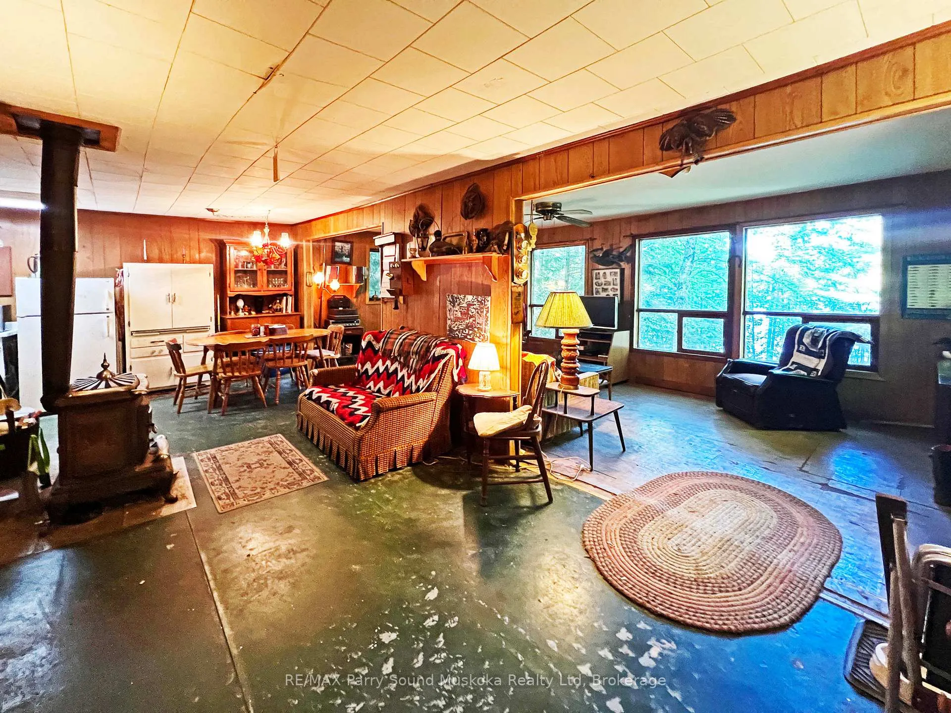 Photo 11 of 15 Schmidt Circle, Seguin — HOMEH