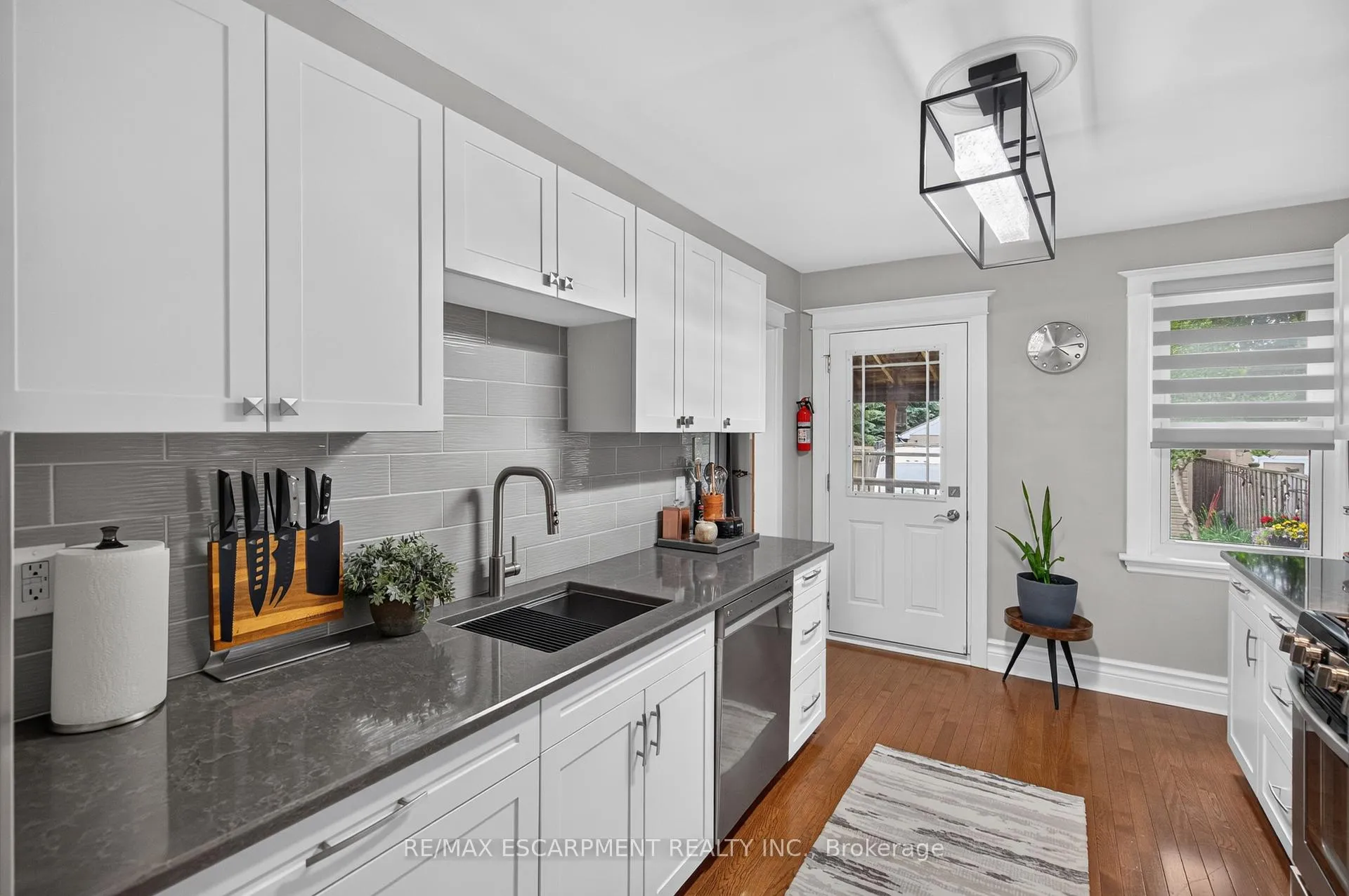 Photo 9 of 55 Cameron Avenue N, Hamilton, Homeside — HOMEH