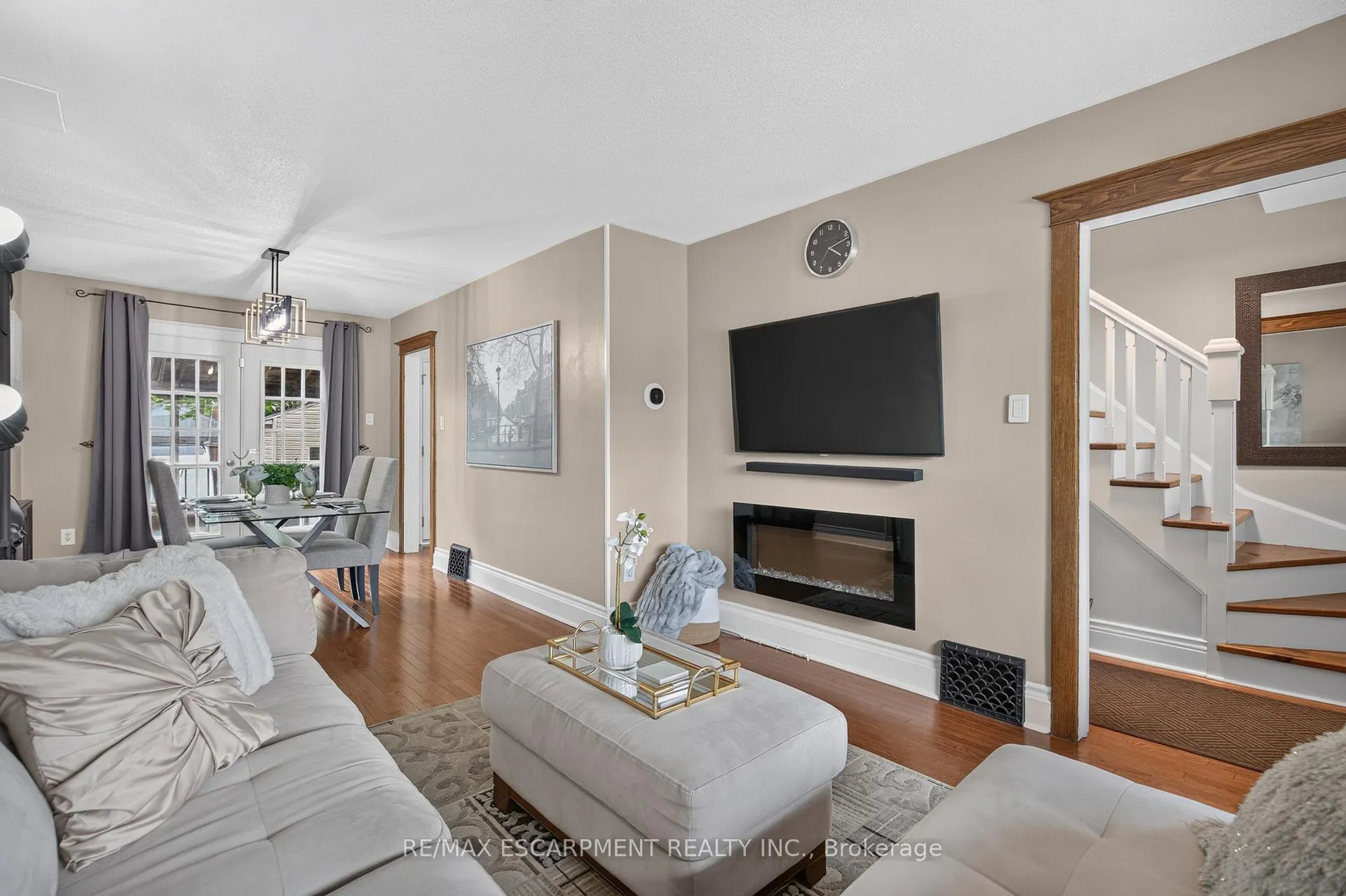 Photo 17 of 55 Cameron Avenue N, Hamilton, Homeside — HOMEH