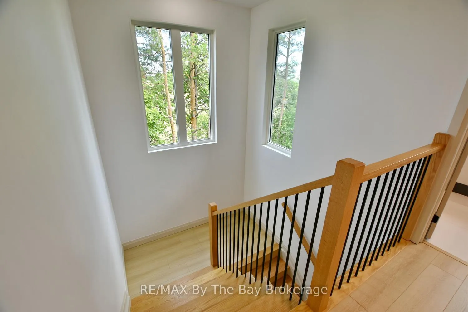 Photo 25 of 2946 92 County Road, Springwater, Rural Springwater — HOMEH