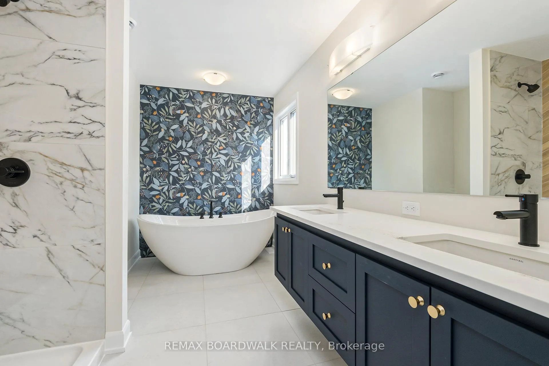 Photo 11 of 1064 Chablis Crescent, Russell, Embrun — HOMEH
